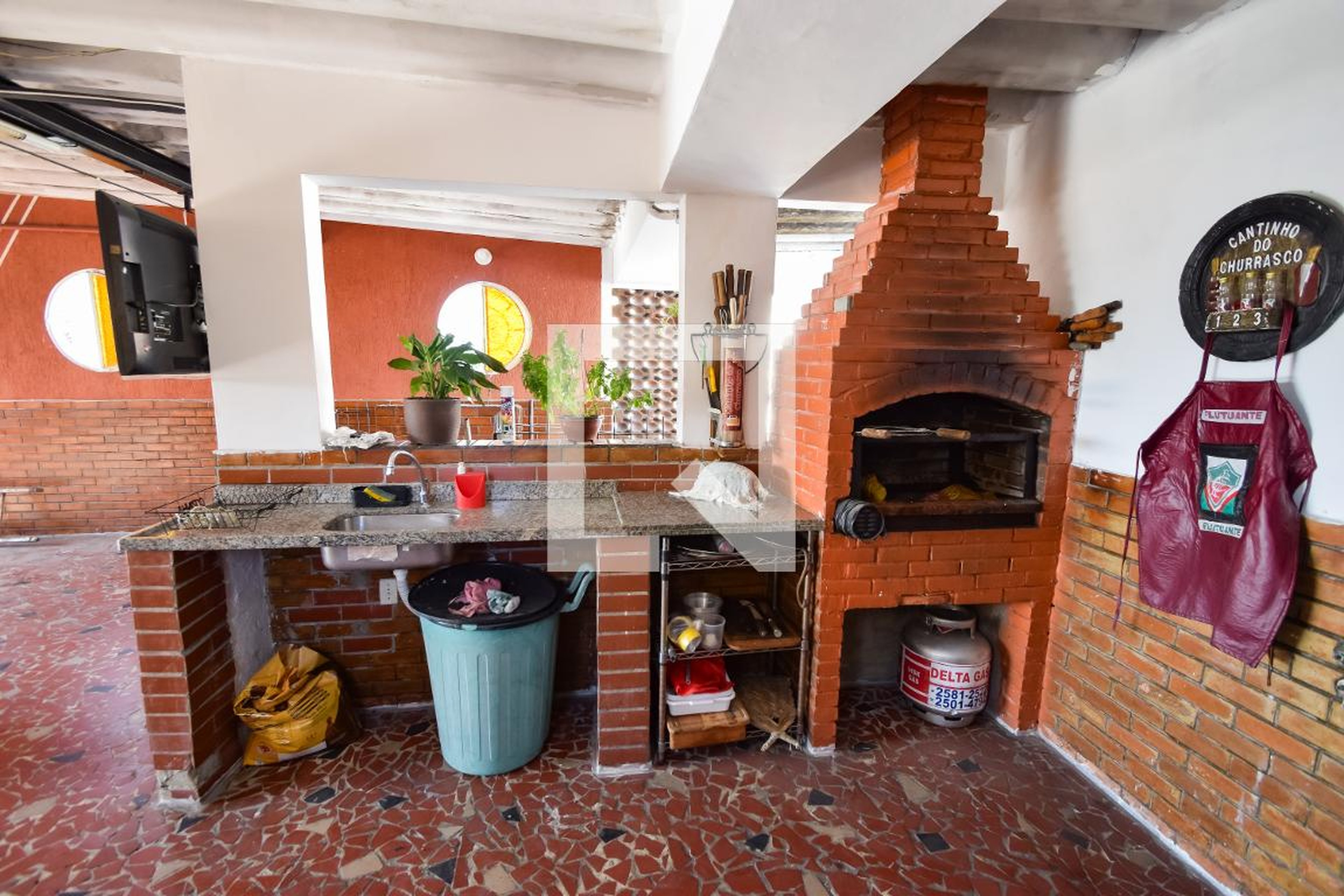 Churrasqueira Condomínio em Rua Getulio, 114