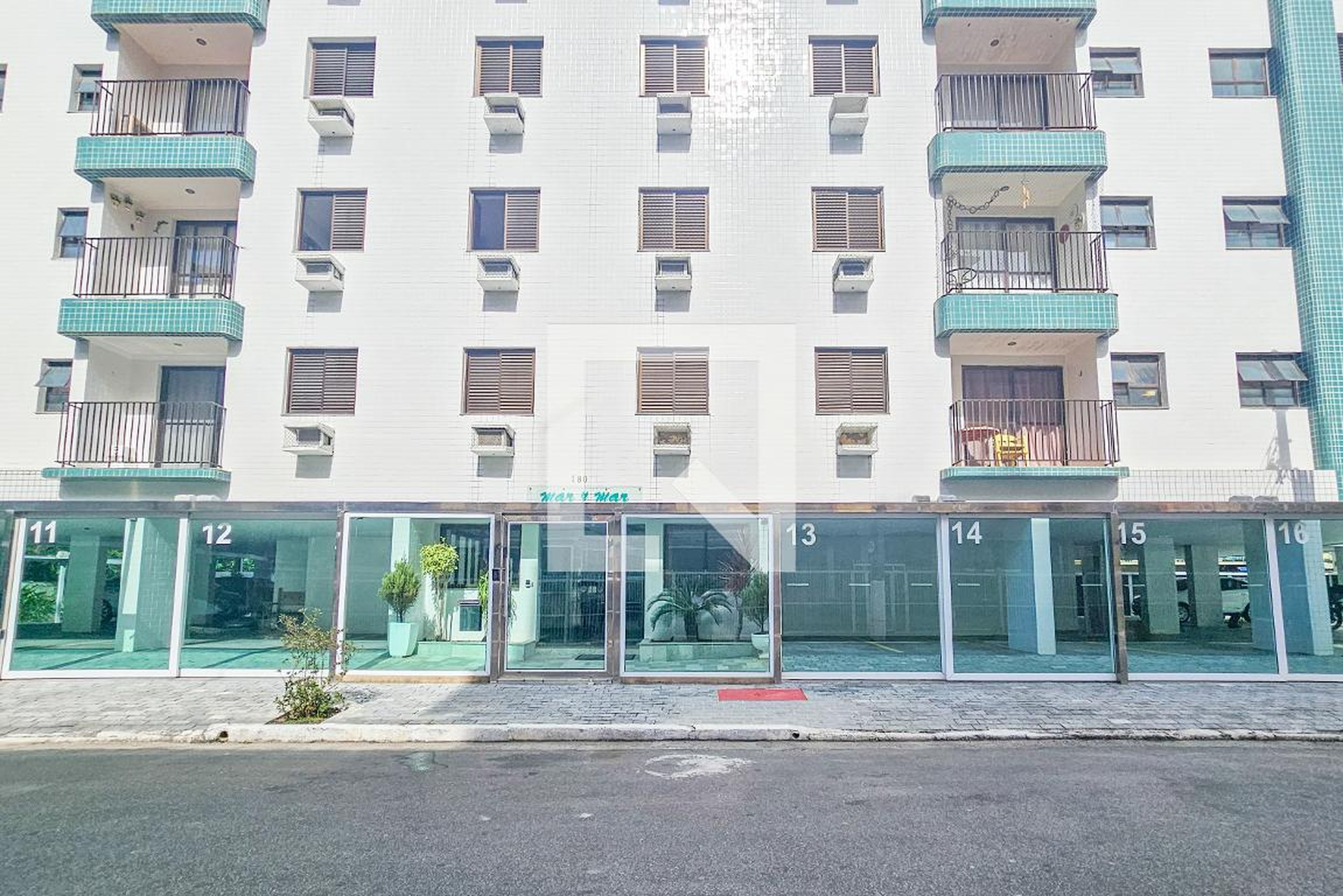 Fachada Condomínio em Rua Pará, 283