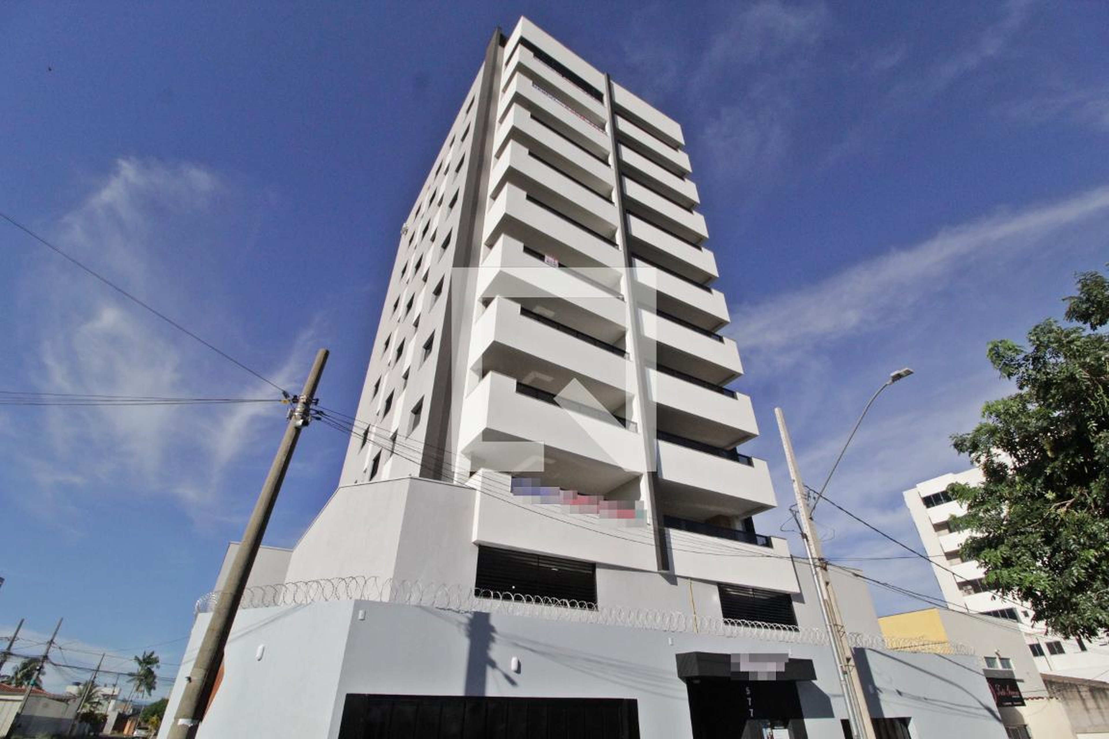 Fachada Edifício Montreal Residence