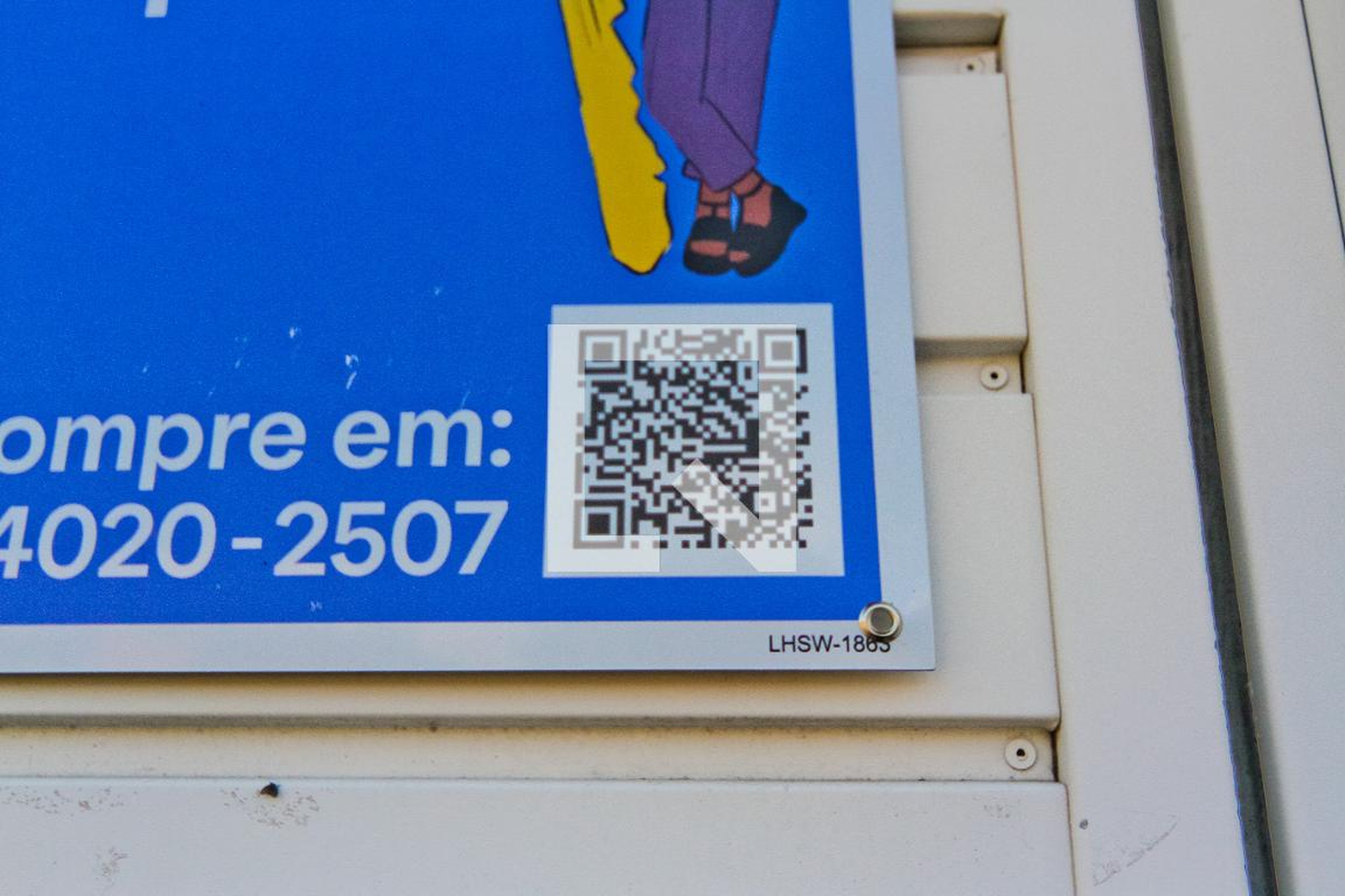 Fachada Condomínio em Rua Monsenhor Marcondes Nitsch, 156