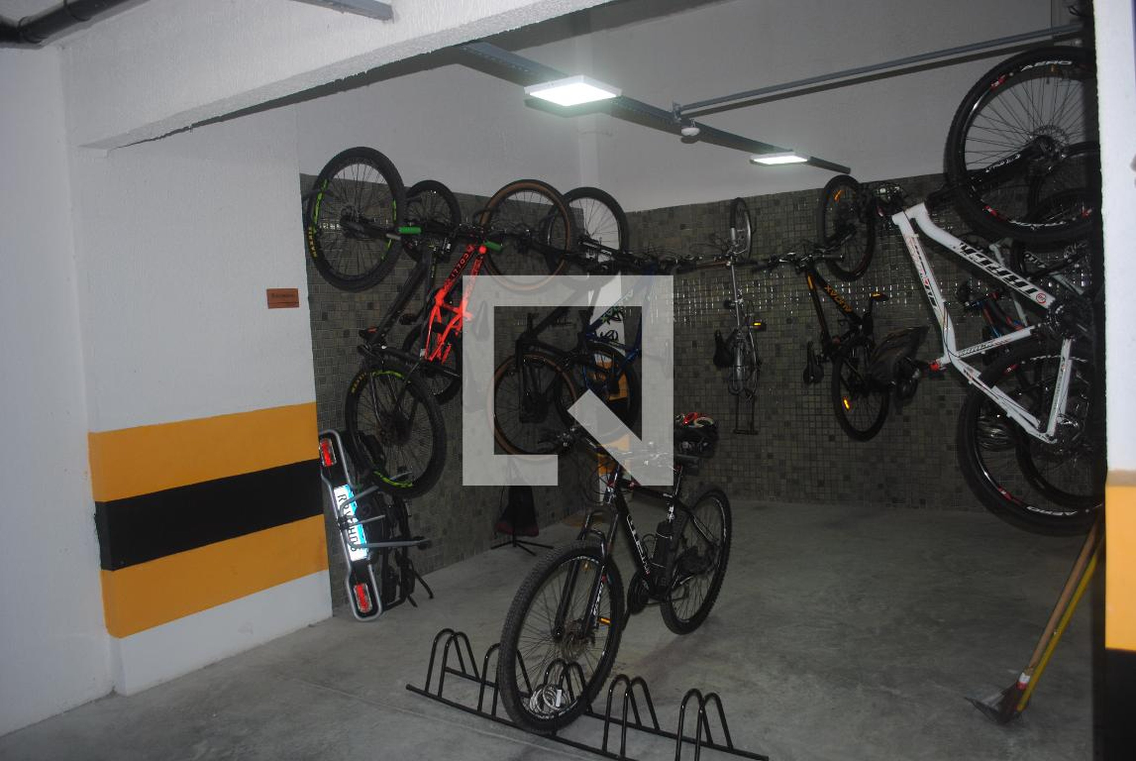 Bicicletario - Domun