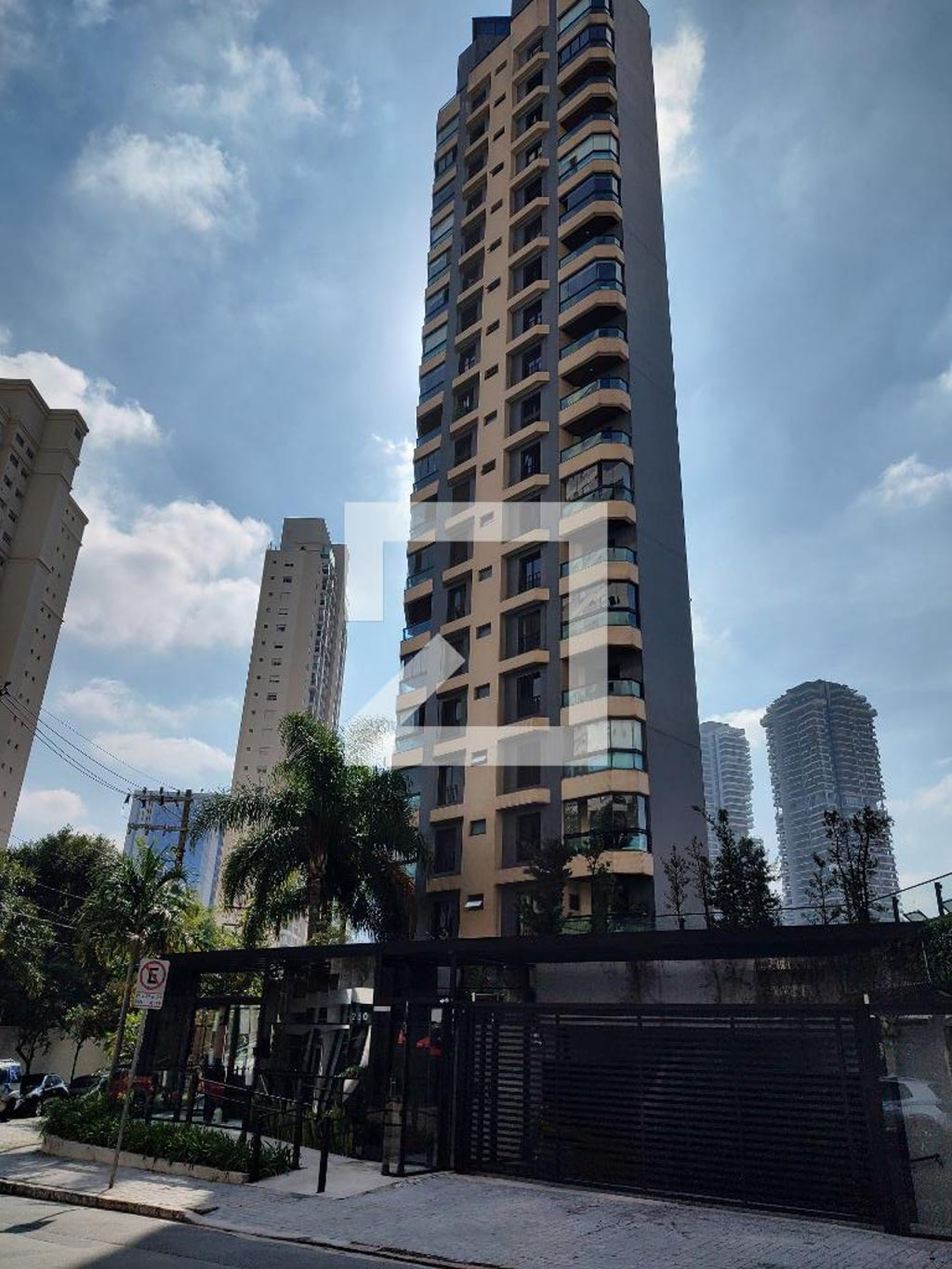 Fachada do Prédio Edifício Clermont Ferrand