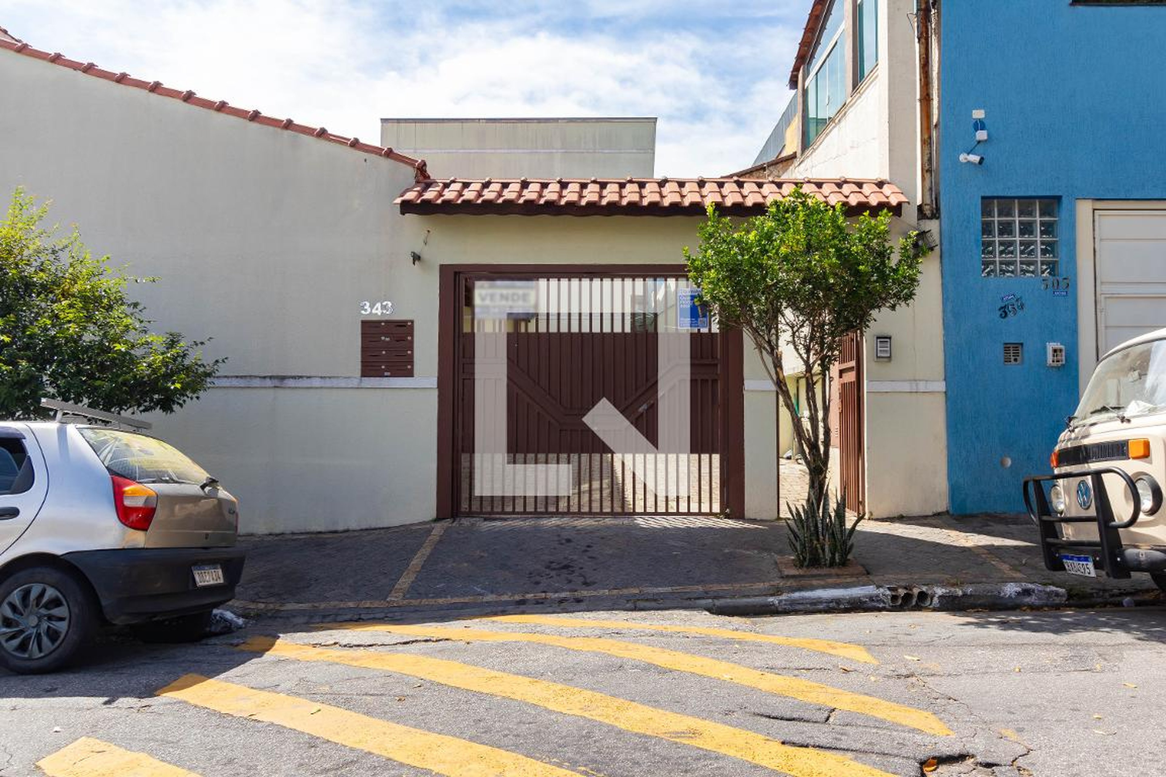 Fachada Condomínio em Rua Ernesto Bainha Lopes, 343