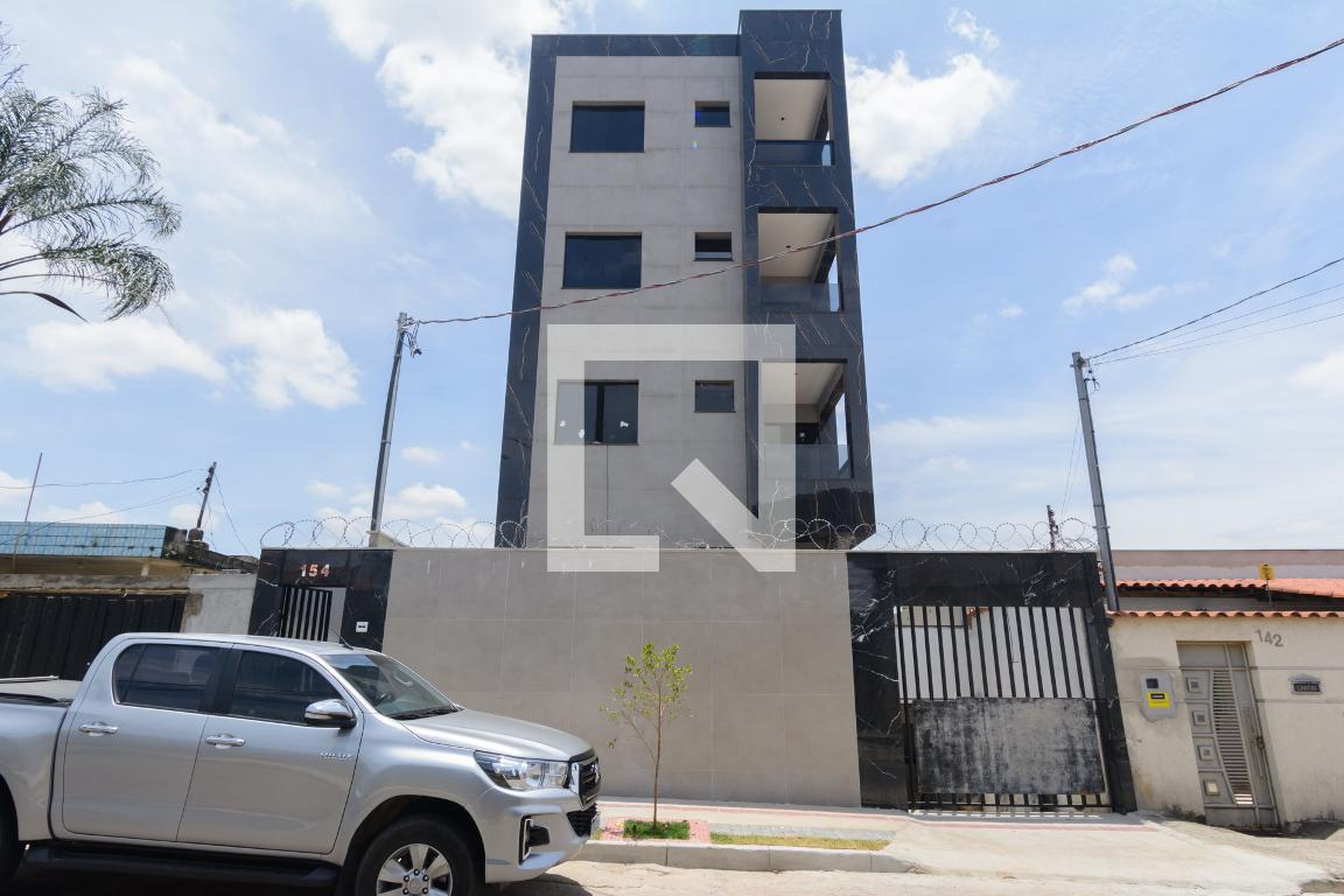 Fachada Edifício Lúcia Braga