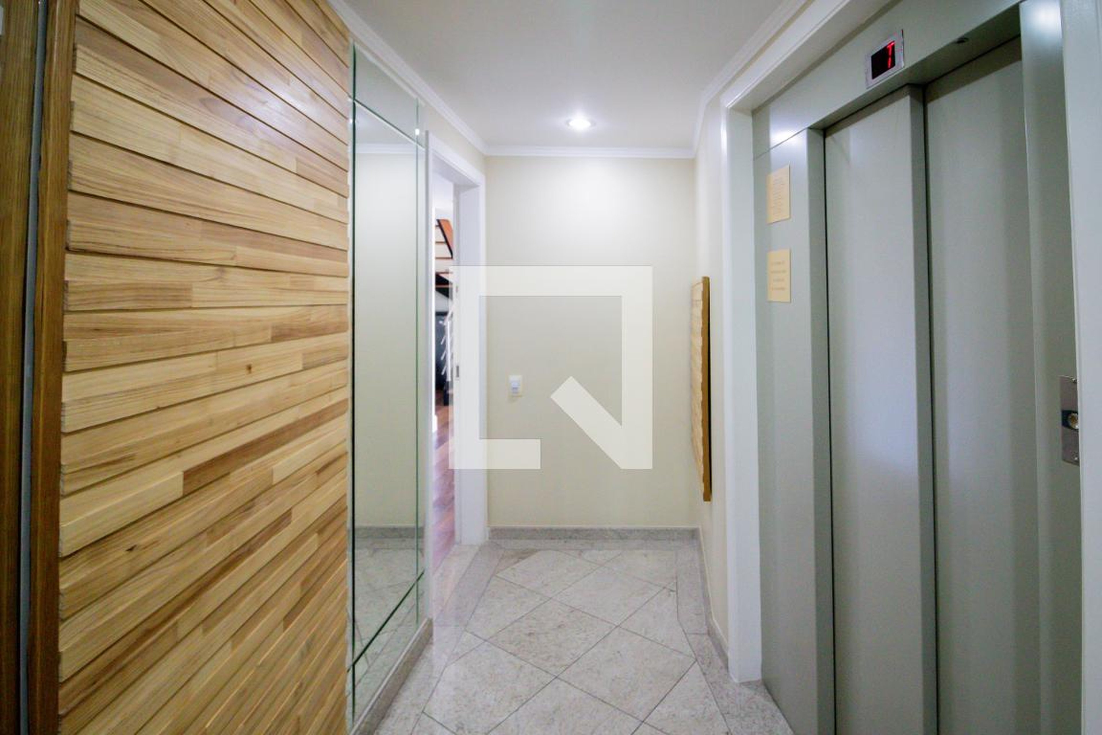 Hall Social - Piazza Del Sole