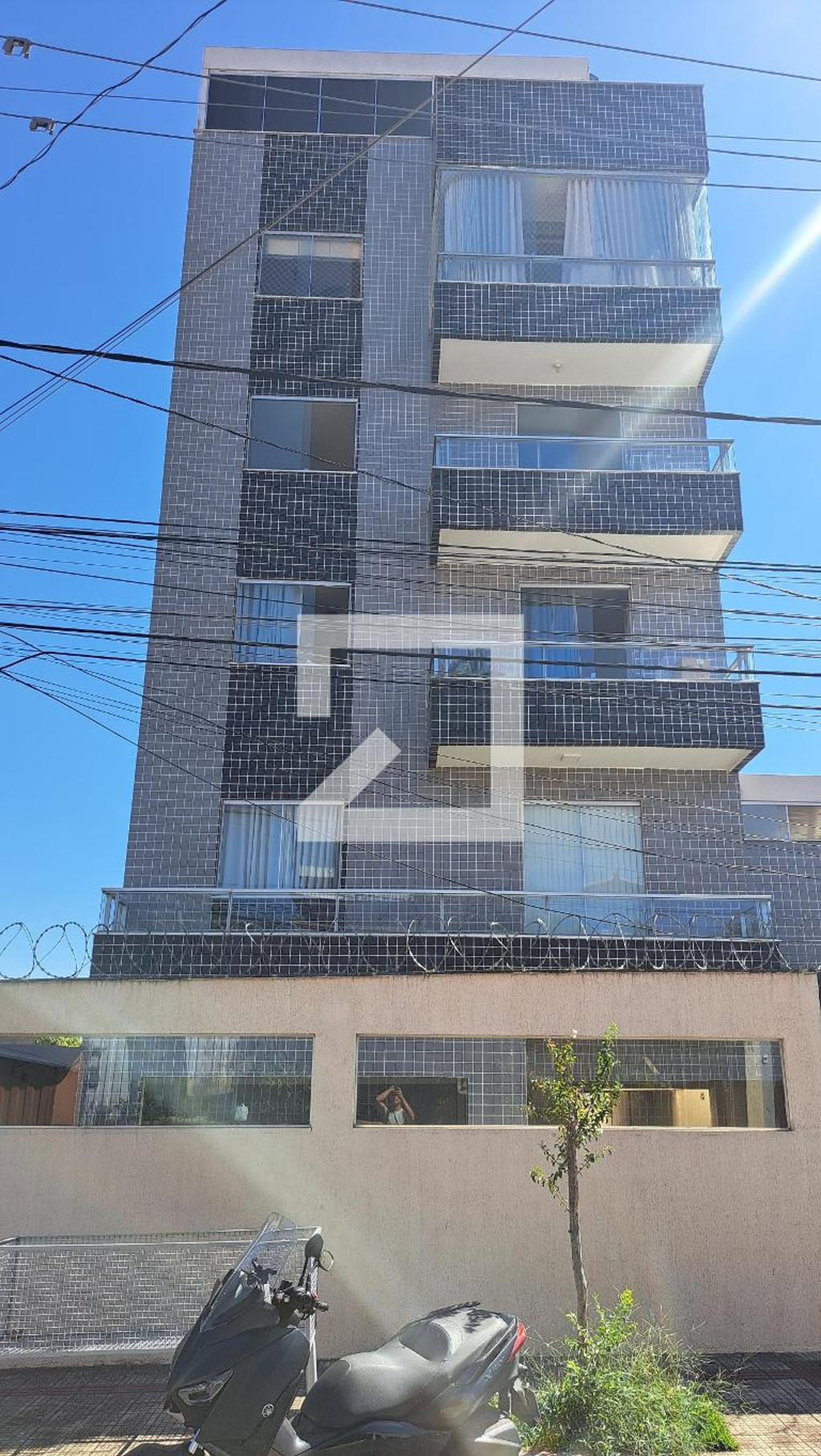 Fachada Condomínio em Rua Catalunha, 213