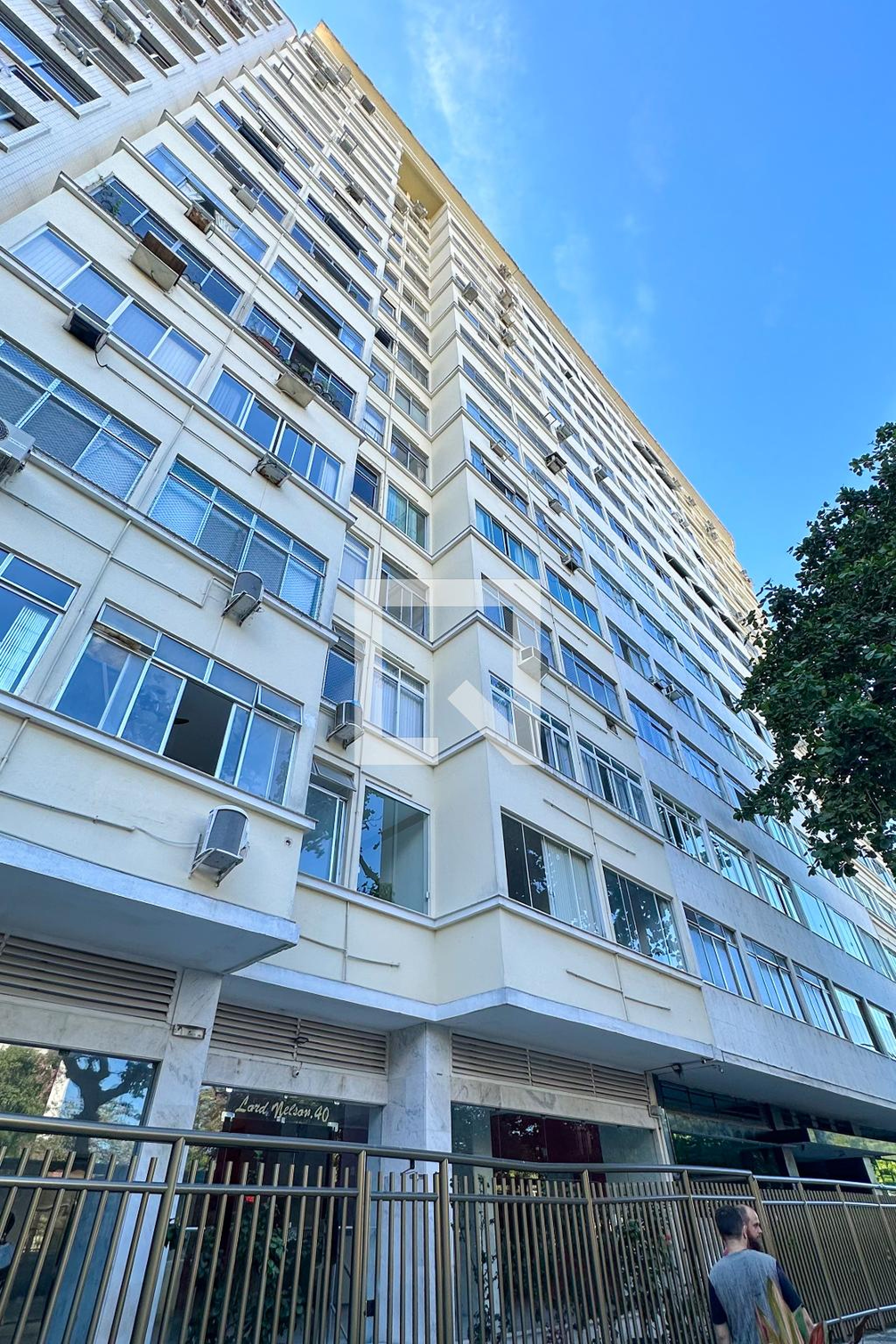 Fachada Condomínio Lord Nelson