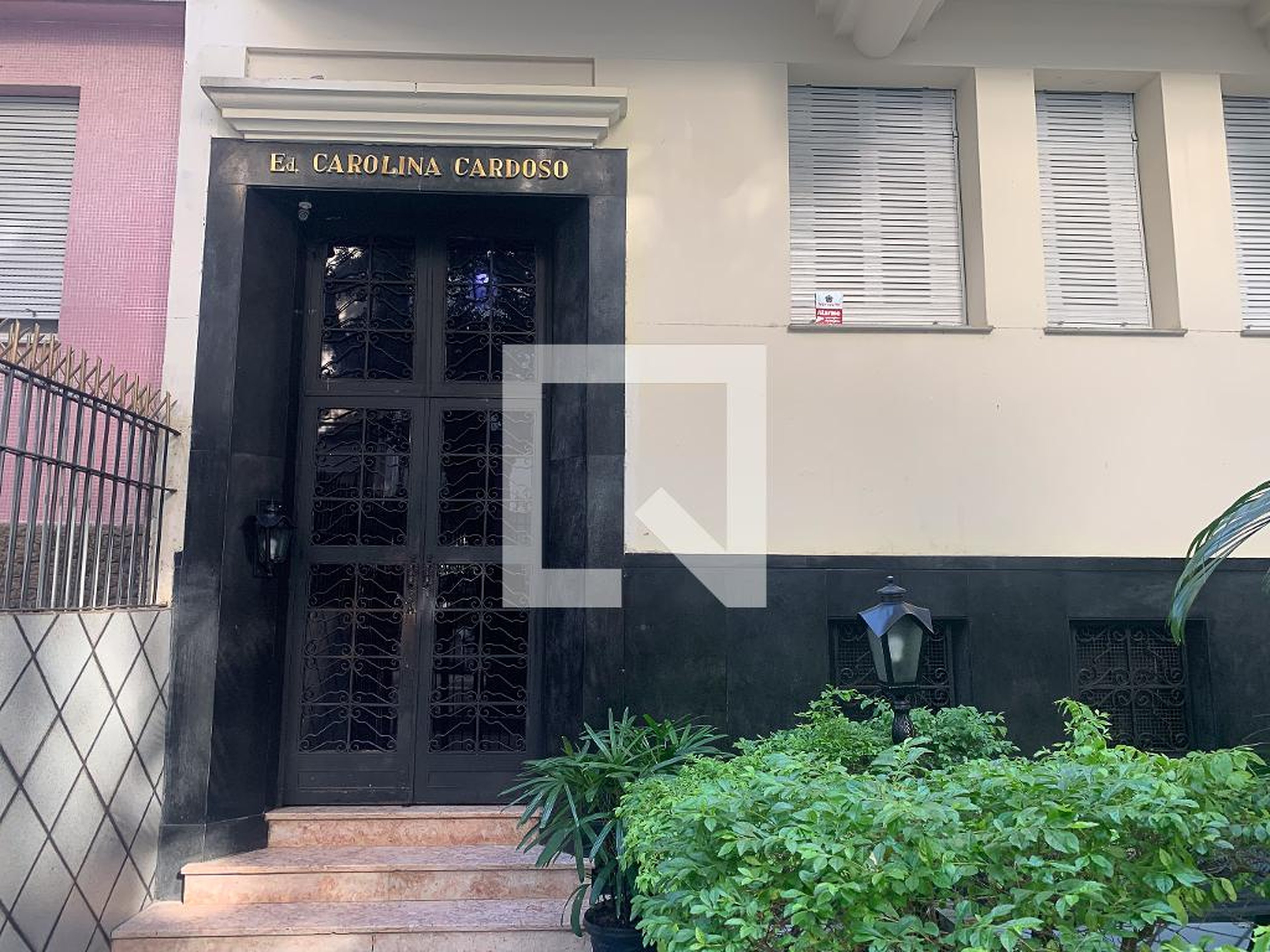 Fachada do Prédio Condomínio em Rua Dois de Dezembro, 134