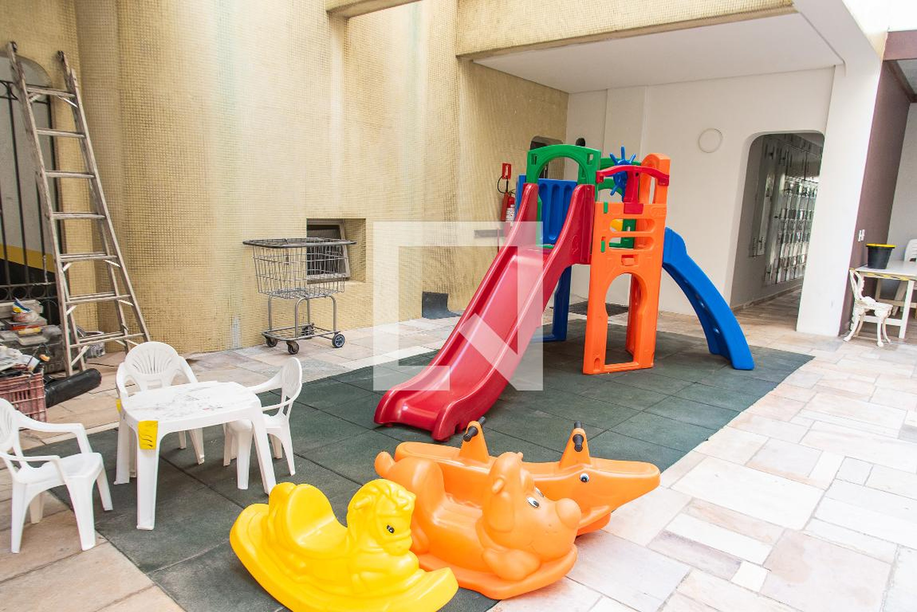 Playground - Edificio Cuiaba