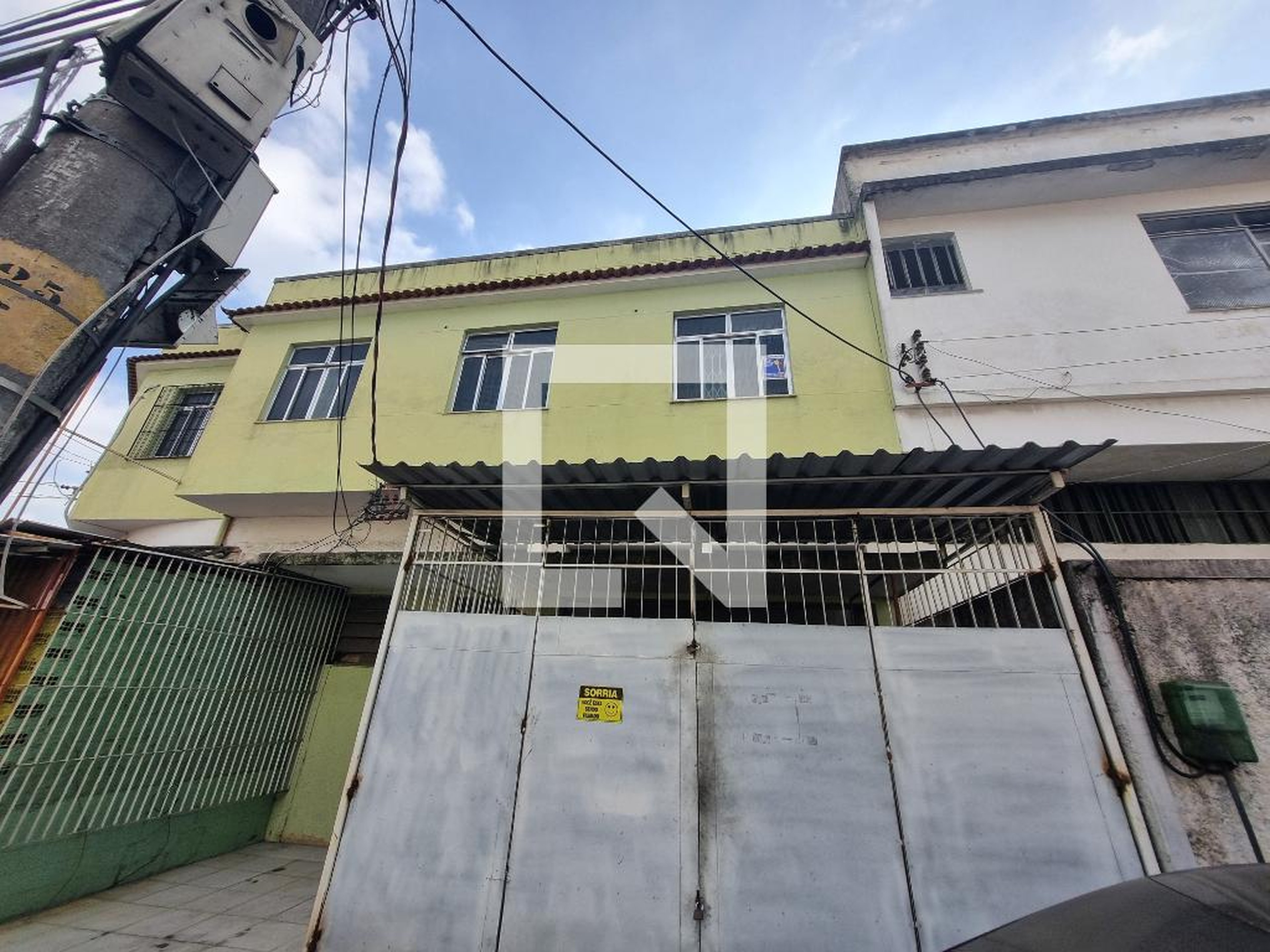 Fachada Condomínio em Rua General Magalhães Barata, 120