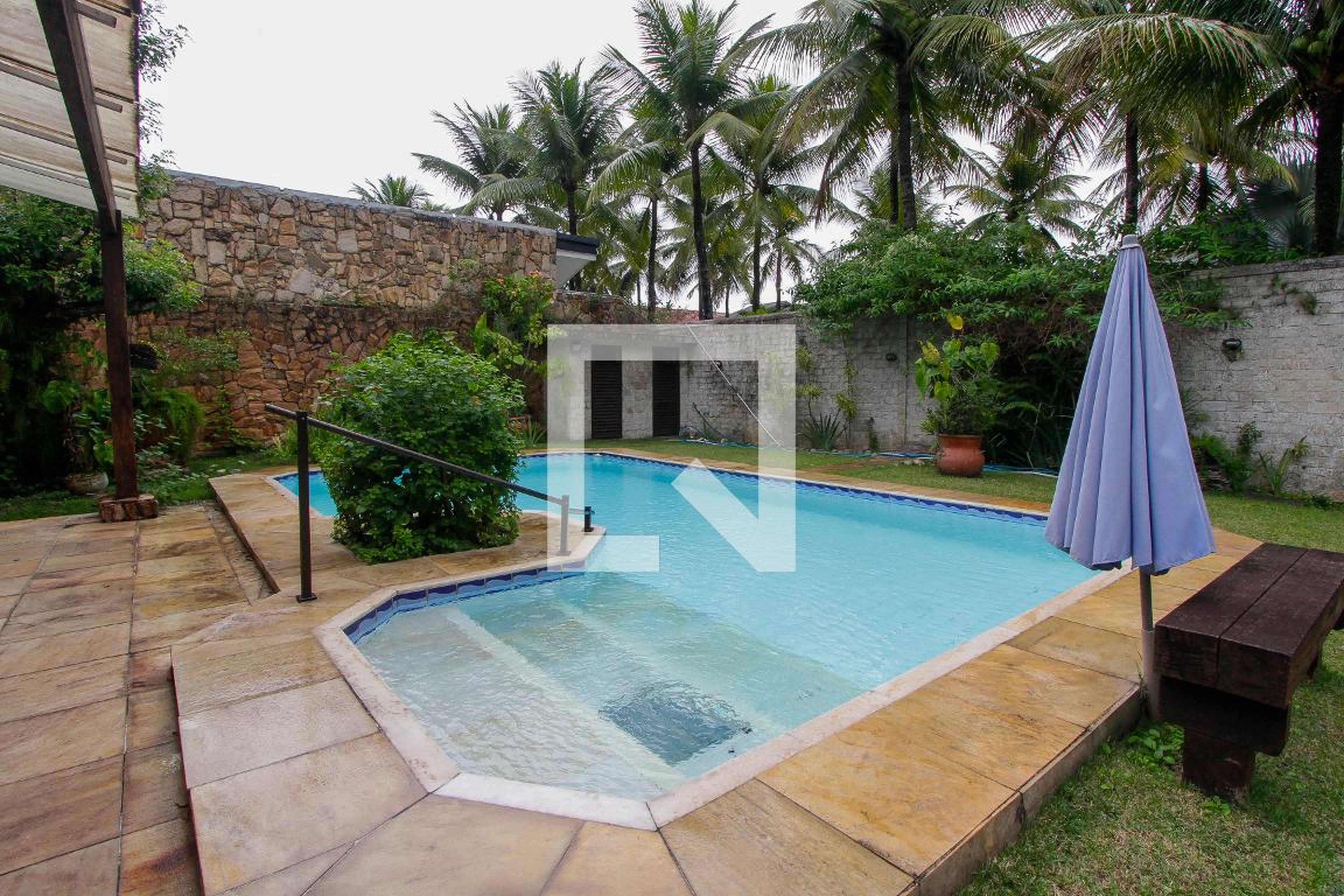 Piscina Condomínio em Rua José Leal da Silva, 330