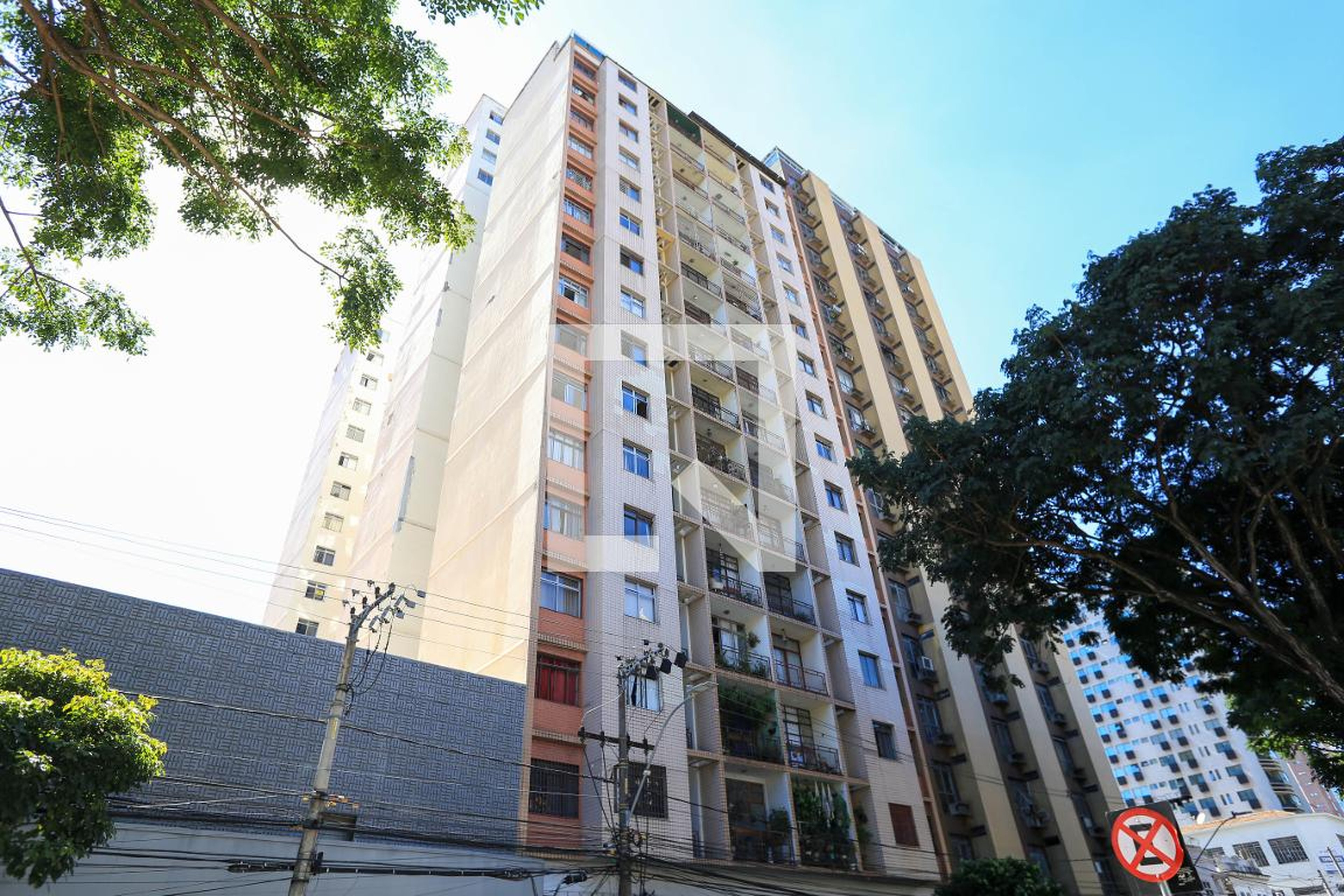 Fachada Condomínio em Avenida Augusto de Lima, 16