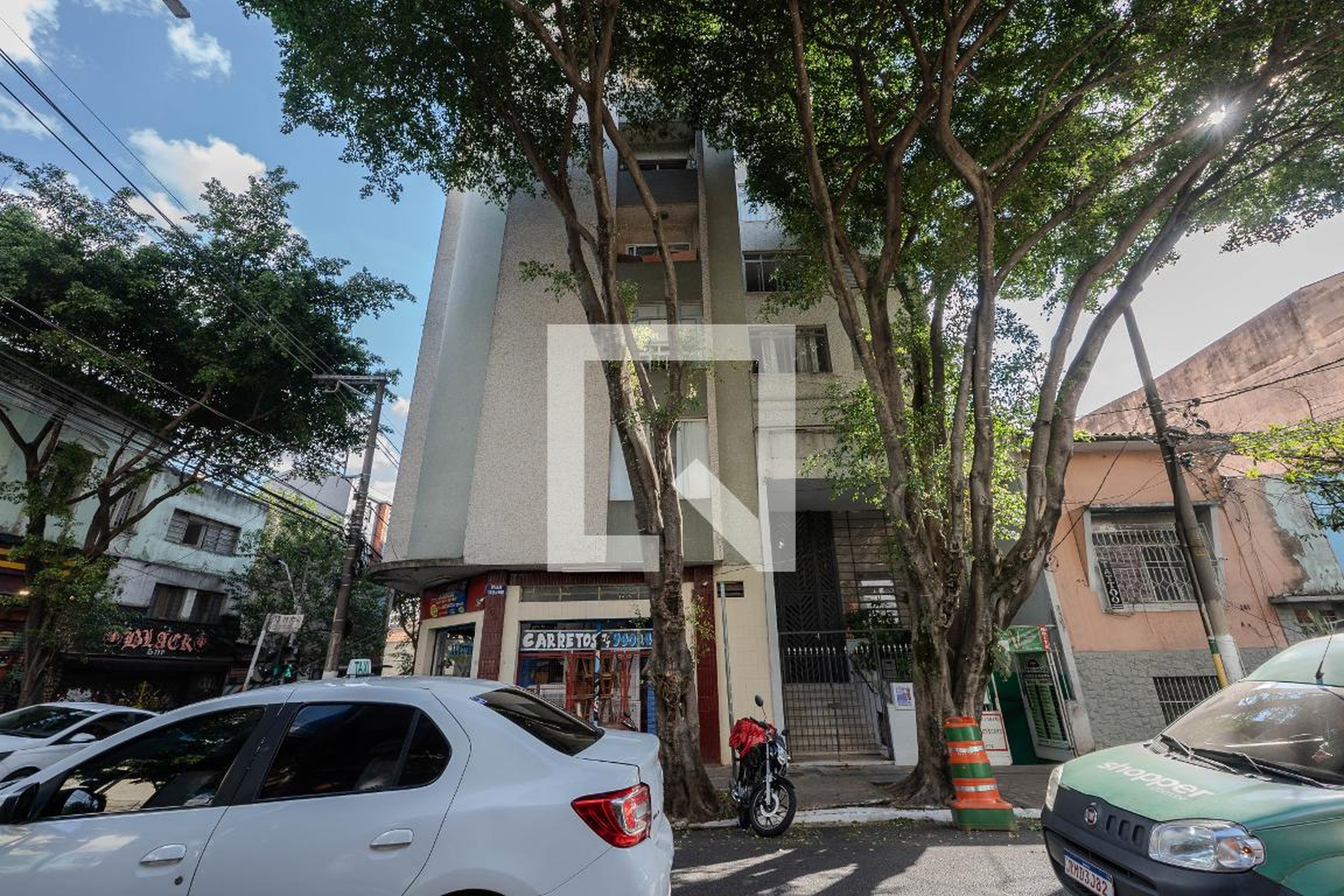 Fachada Condomínio Treze de Maio