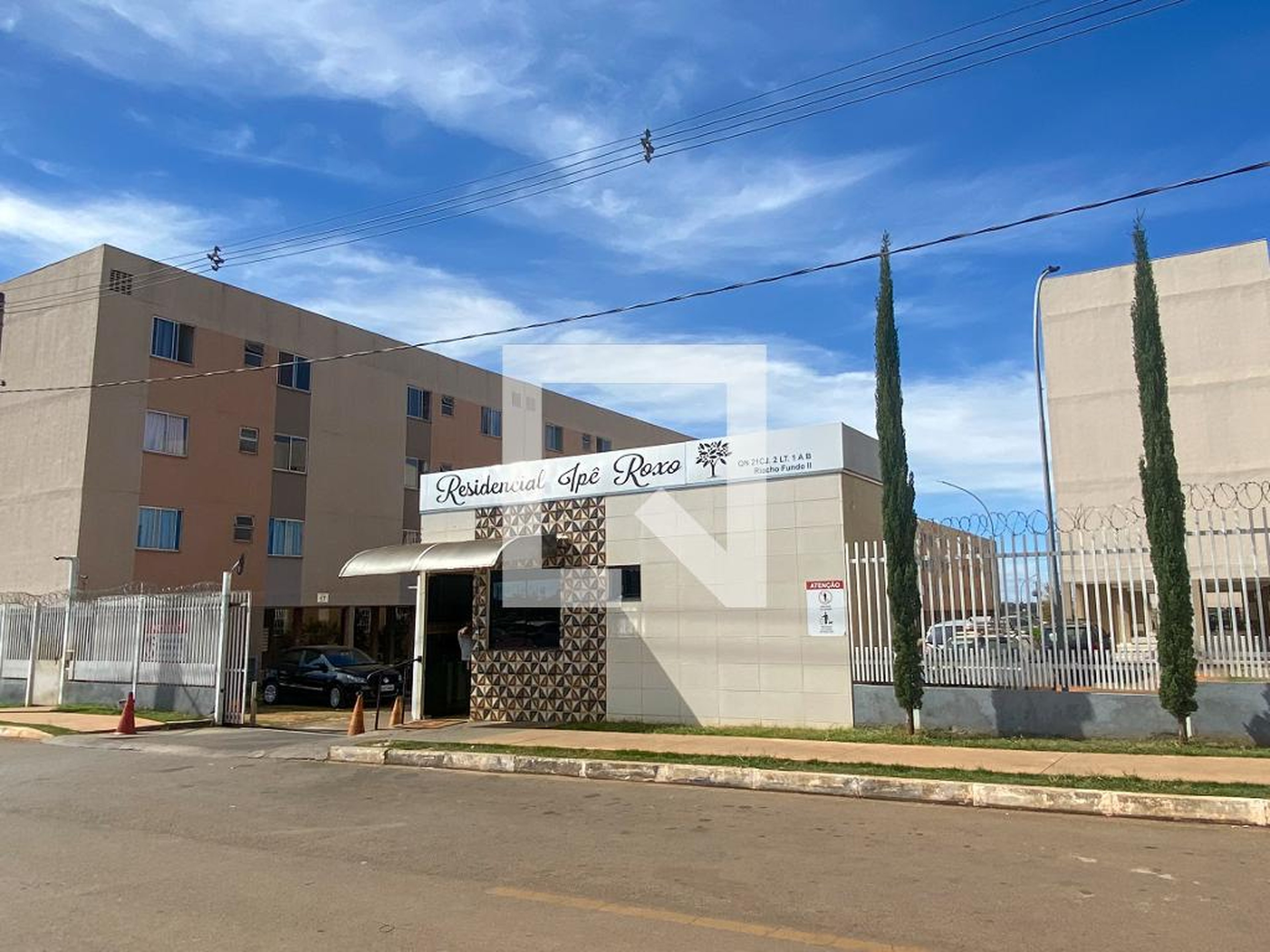 Fachada Condomínio em RIACHO FUNDO II QN 21 CJ 1 LT 2, s/n