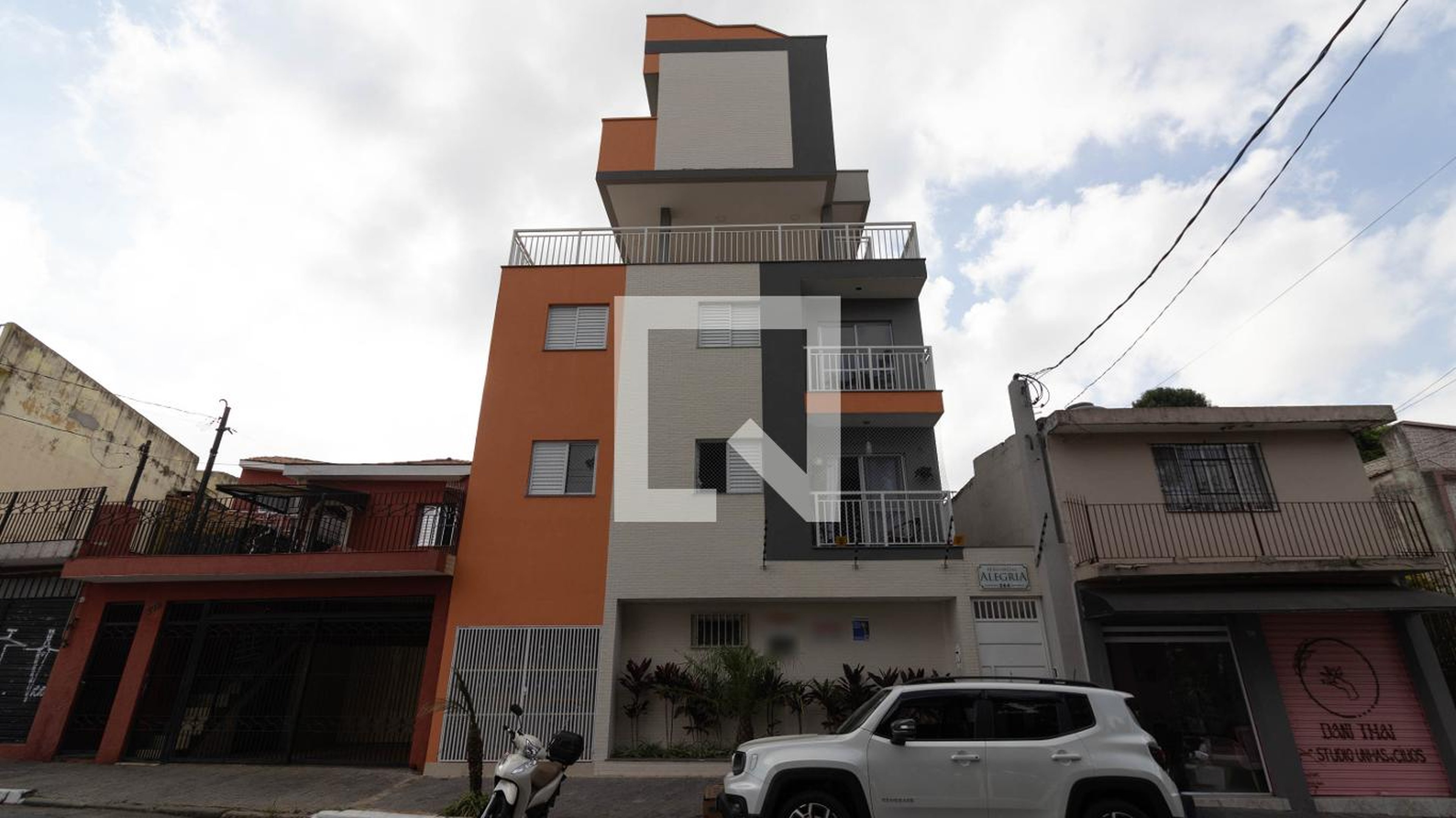 Fachada do Prédio Condomínio em Rua Juazeiro do Norte, 264