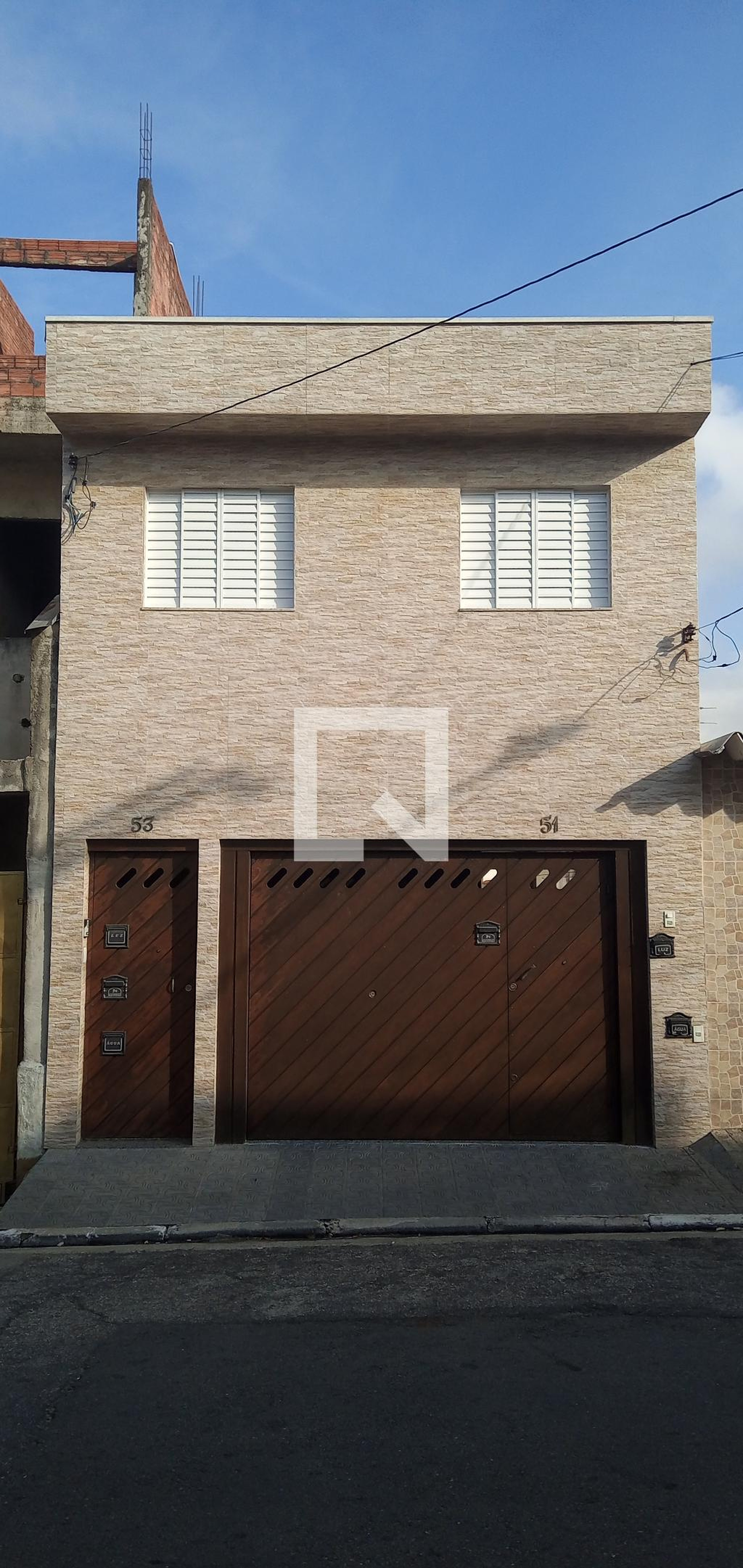 Fachada Condomínio em Rua Capim Branco, 53