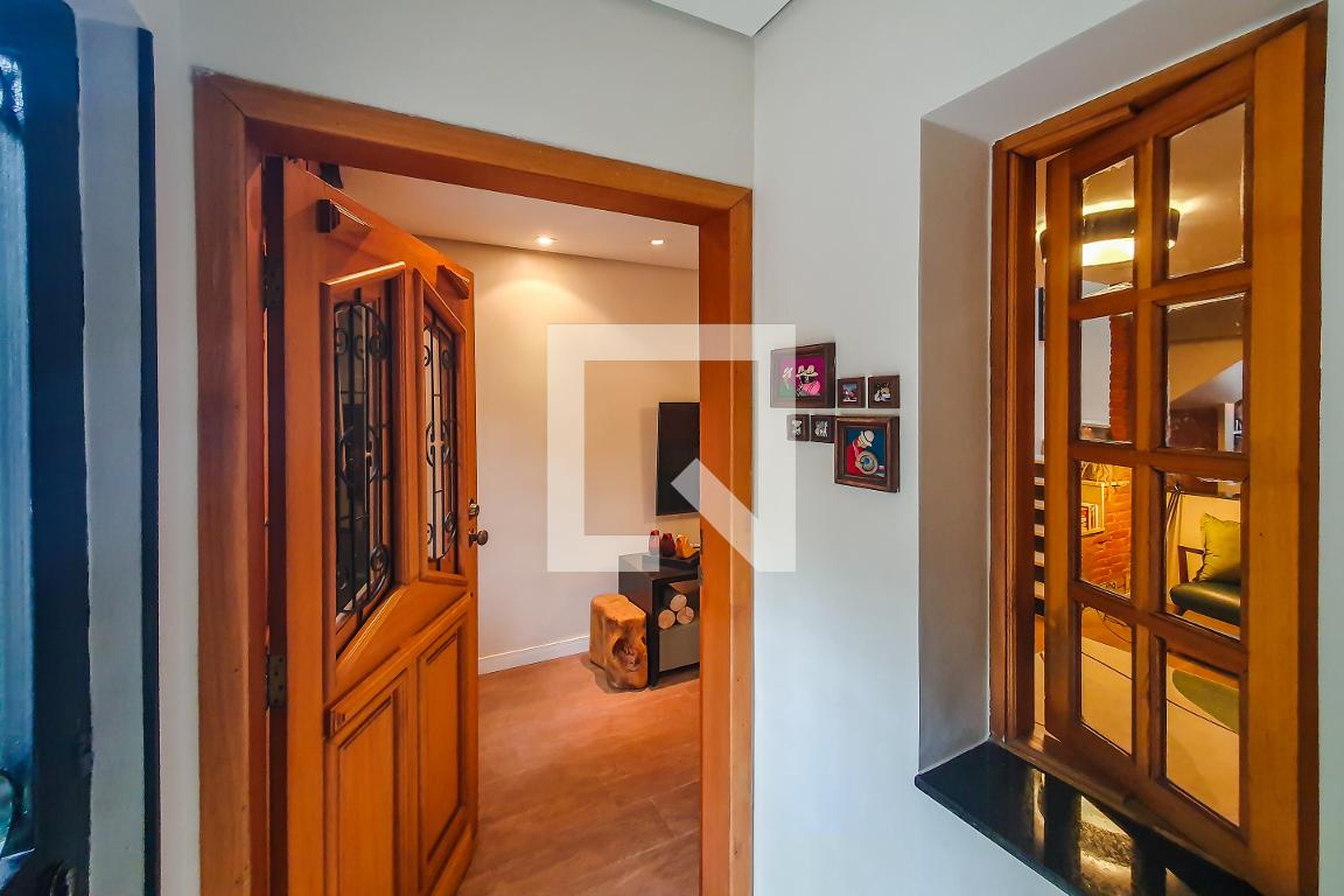 hall de entrada Condomínio em Rua Ituiutaba, 42