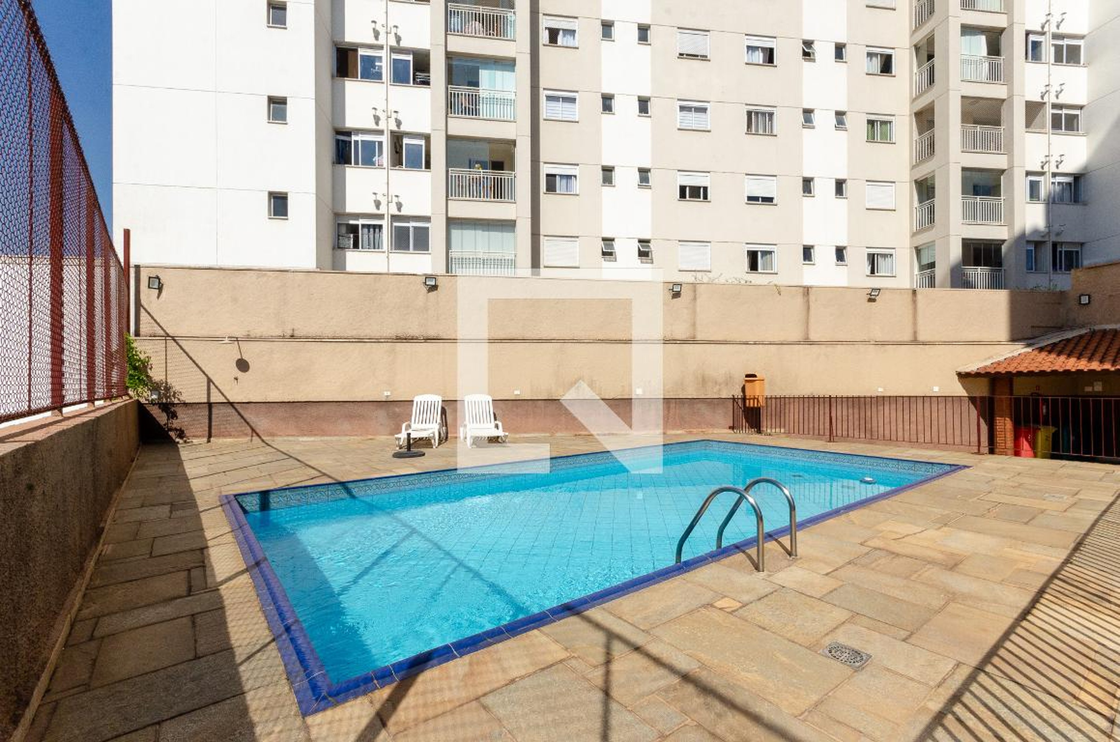 Piscina - Edifício Luiza