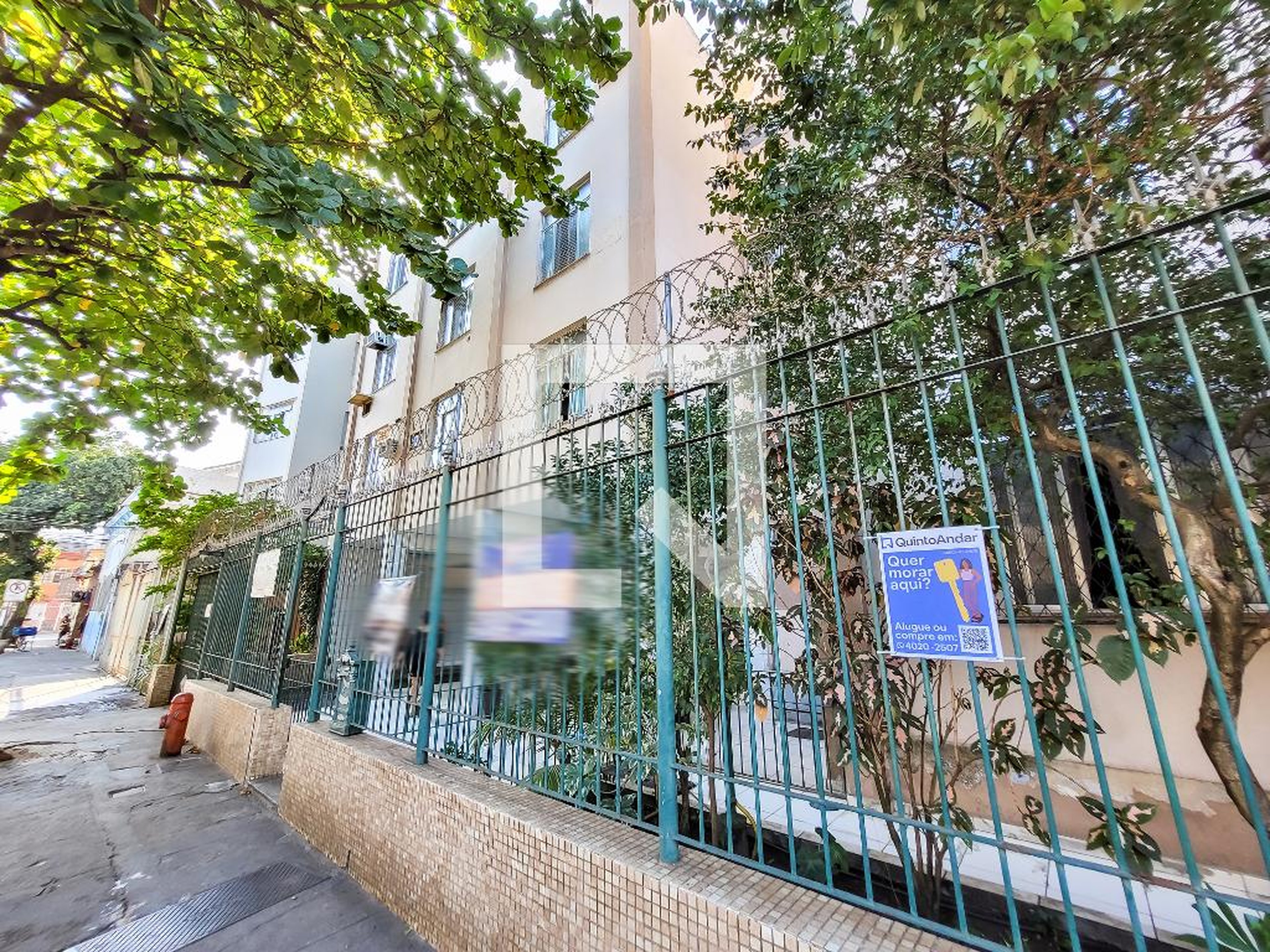 Fachada do Prédio Condomínio em Rua Padre Ildefonso Penalba, 498