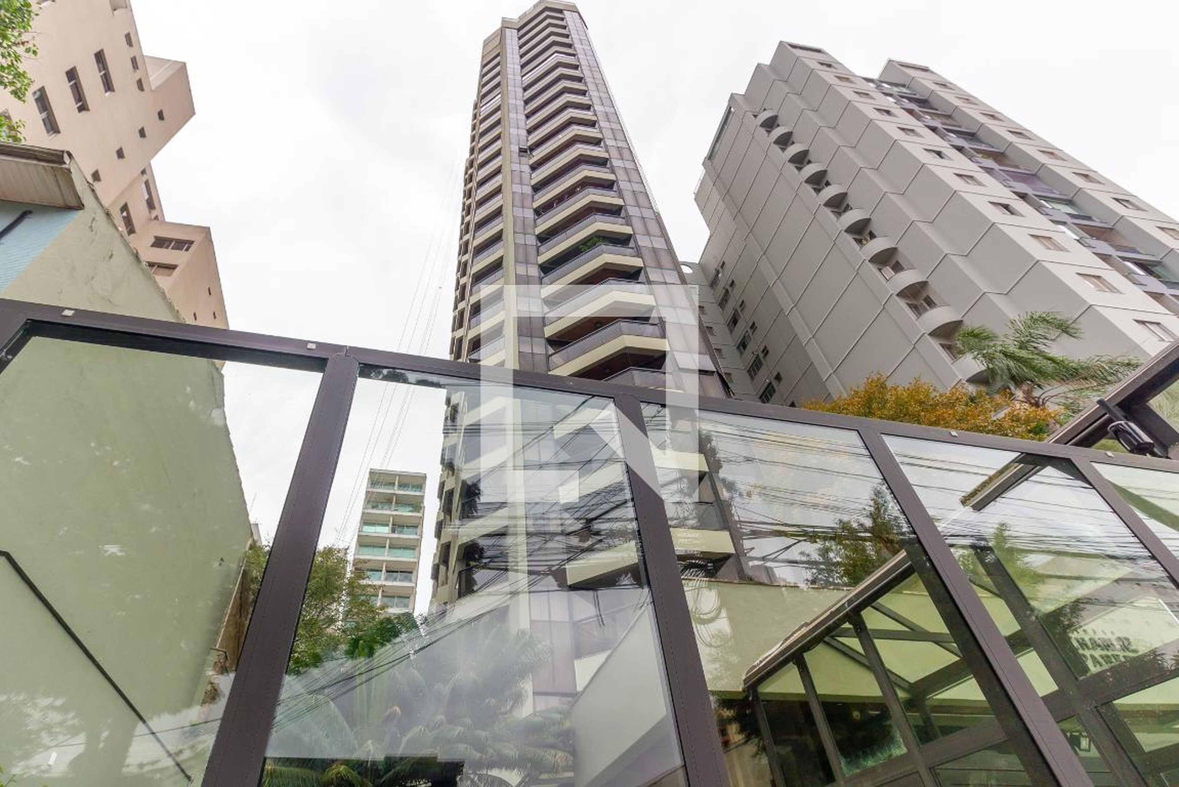 Fachada do Prédio Condomínio Charlie Parker