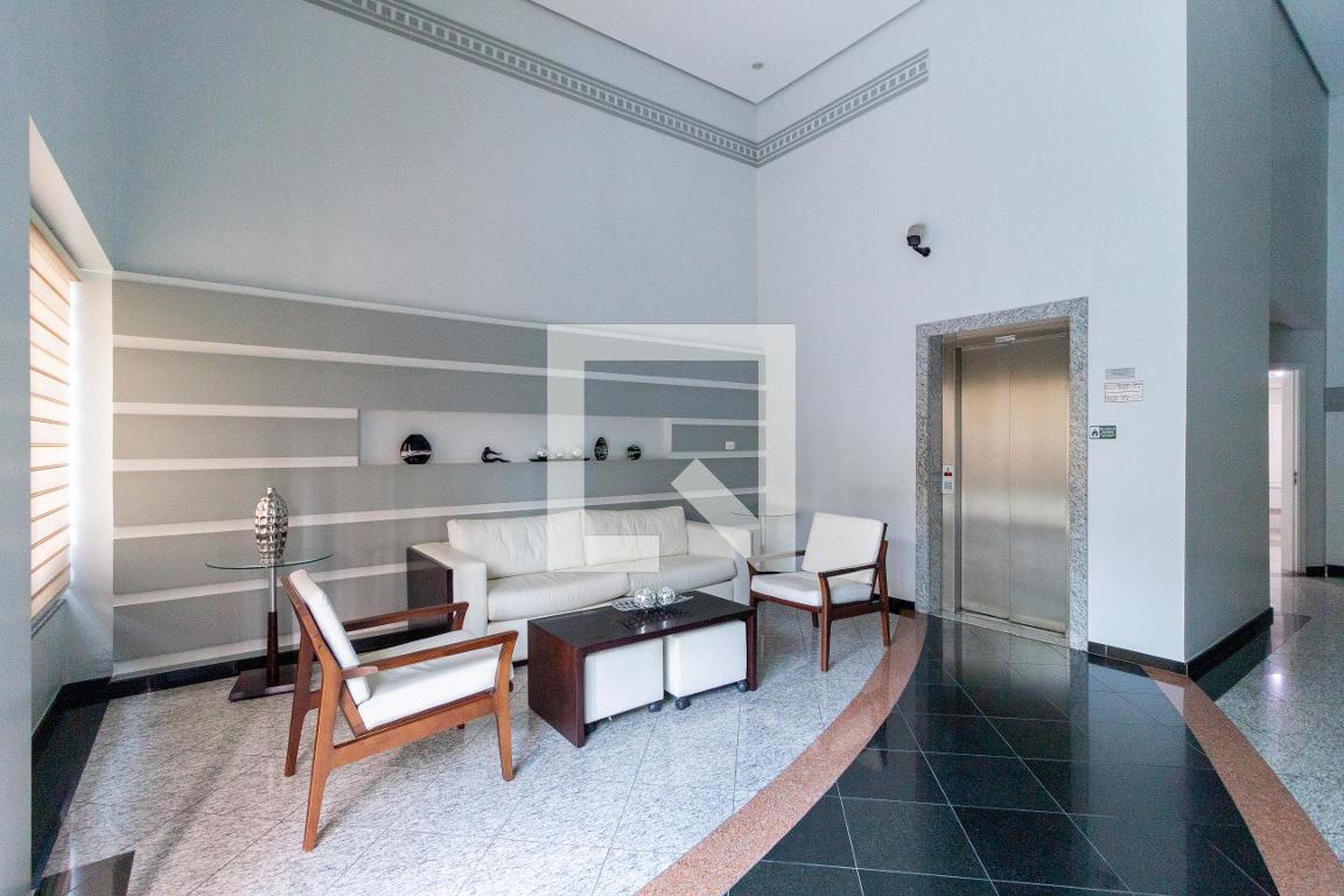 Hall social - Edifício Mediterrâneo