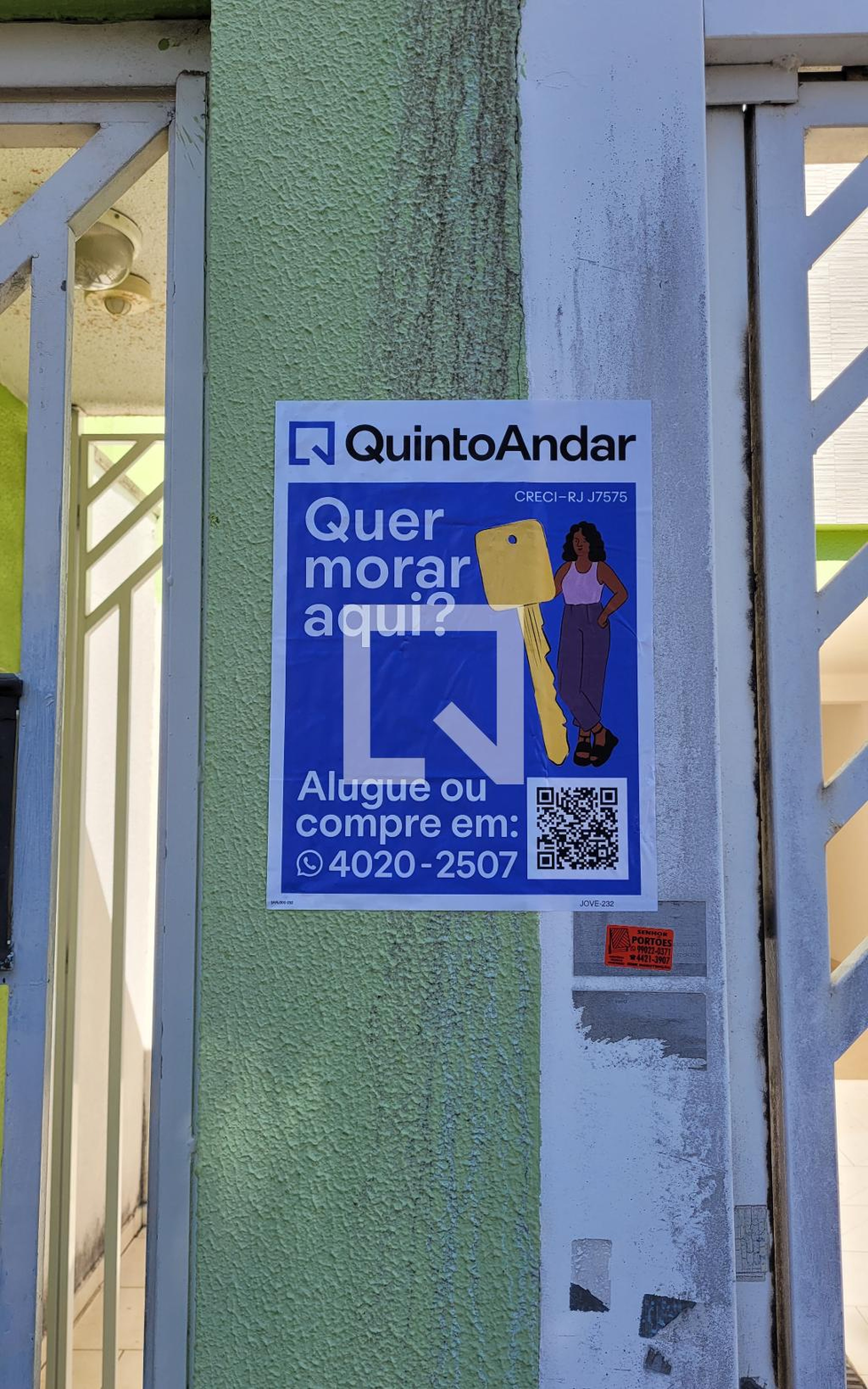 Fachada Condomínio em Rua Santa Isabel, 442