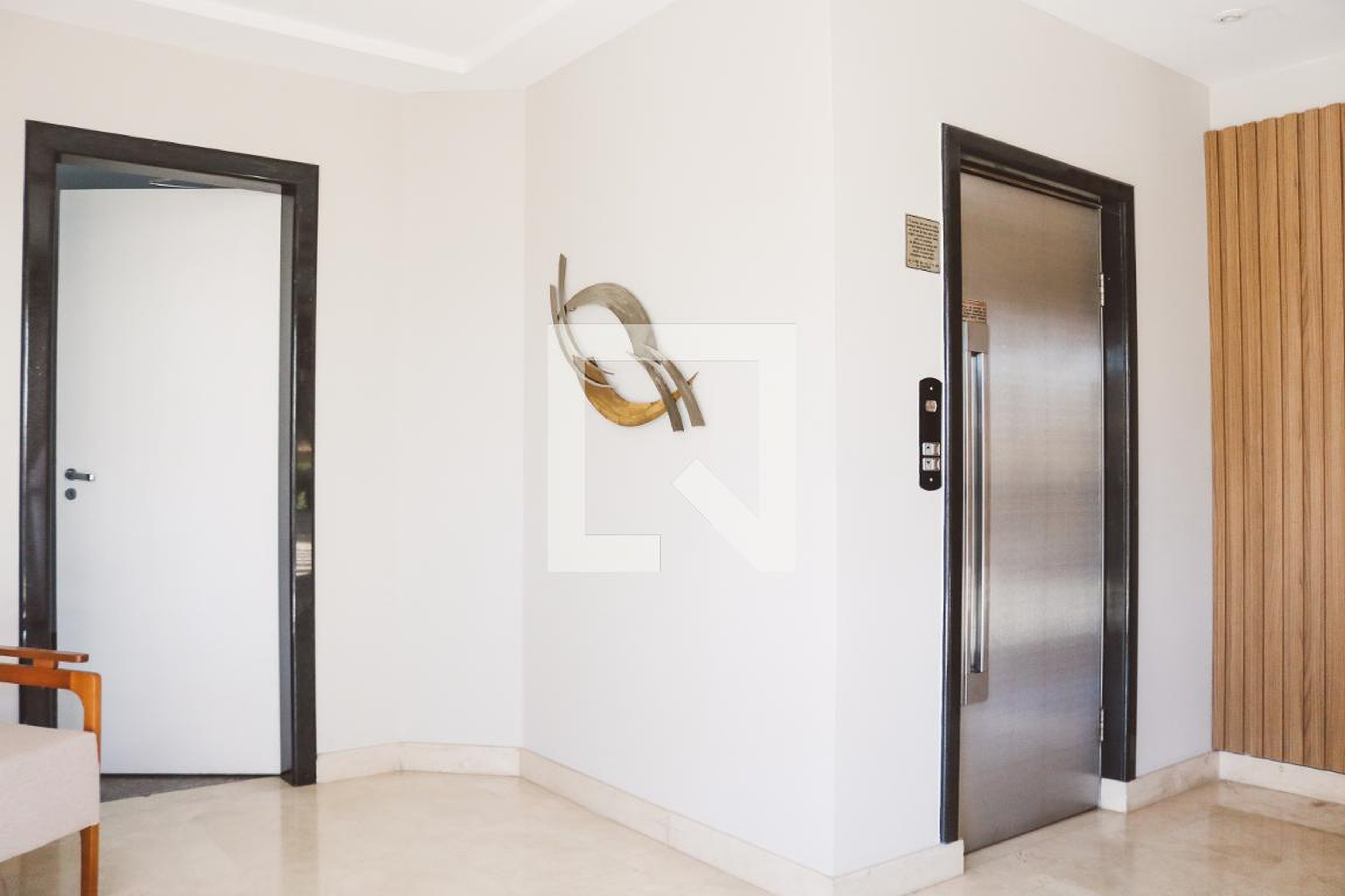 Hall de entrada - Edifício Maison Damandy