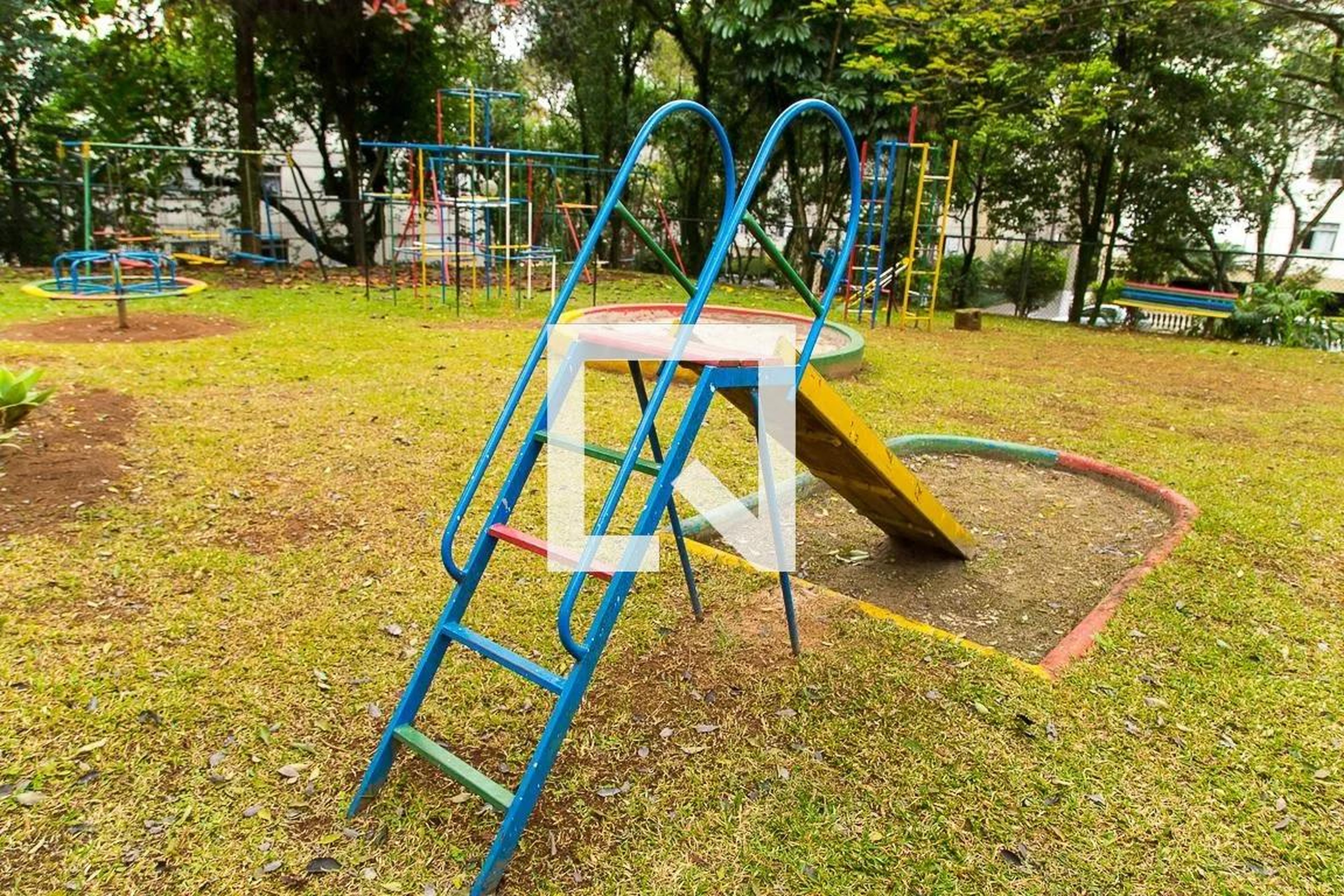 Playground Condomínio em Rua Antônio André de Sá Filho, 431