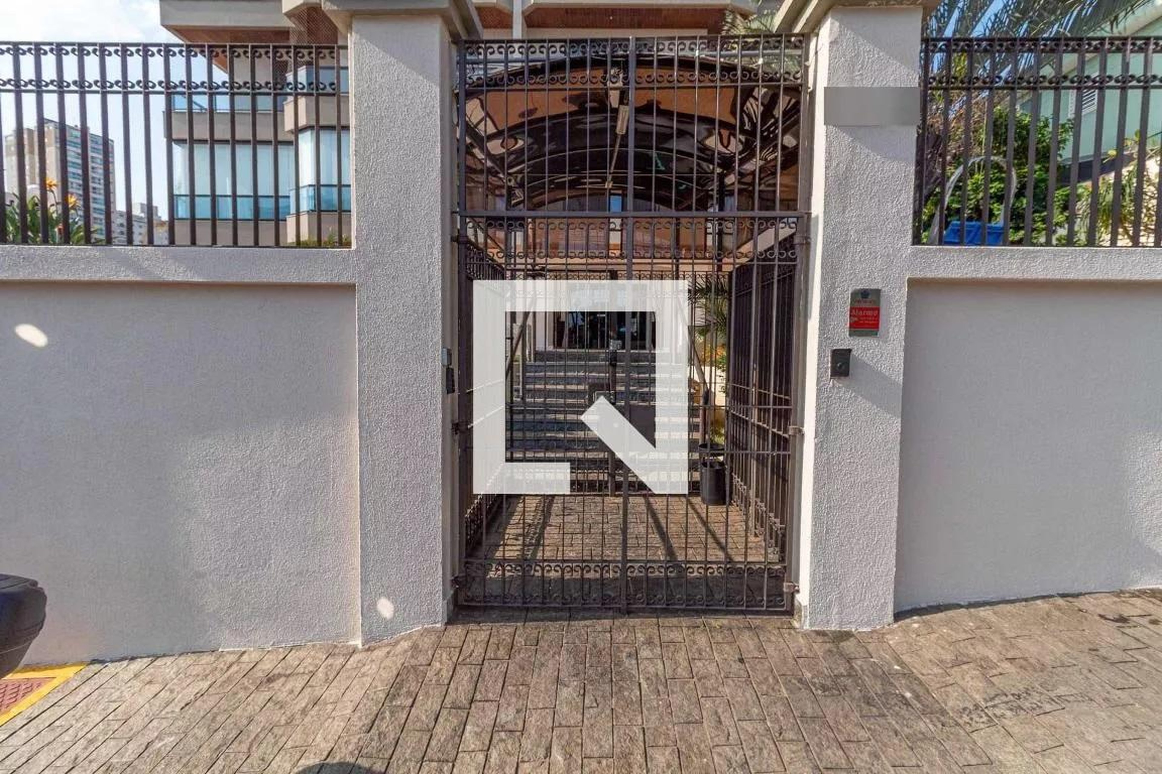 Fachada do Prédio Edifício Isaura