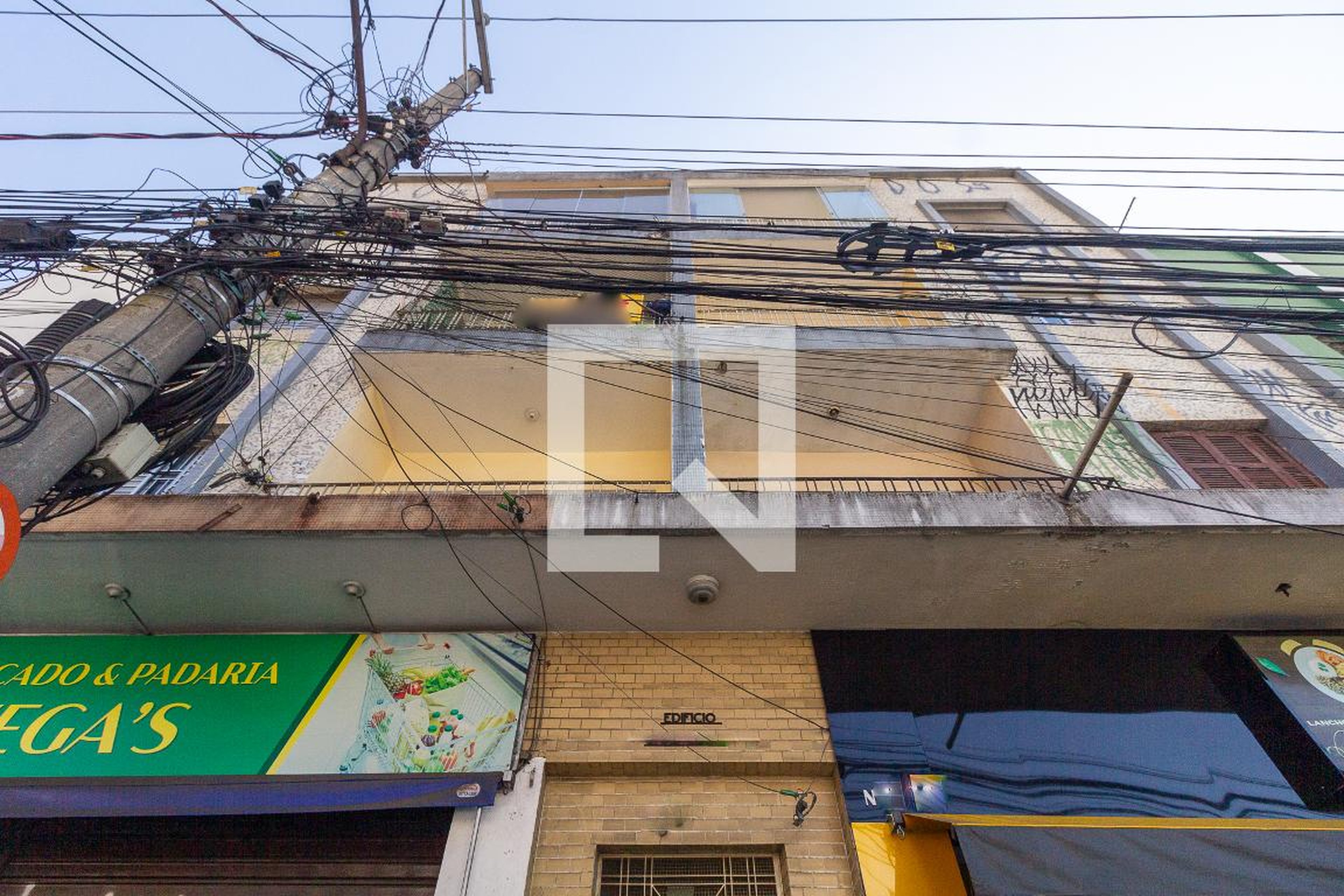 Fachada Condomínio em Rua Antônio Agú, 0