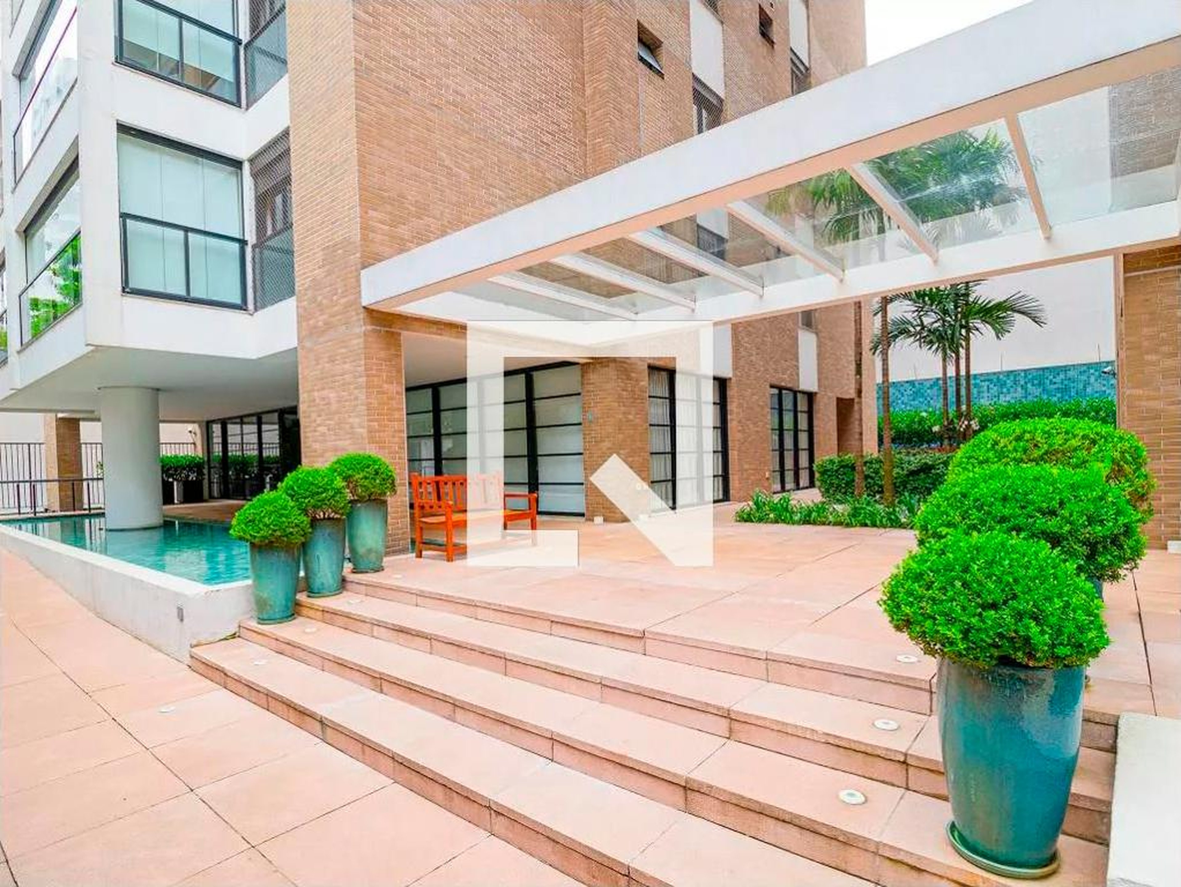 Entrada - Park Village