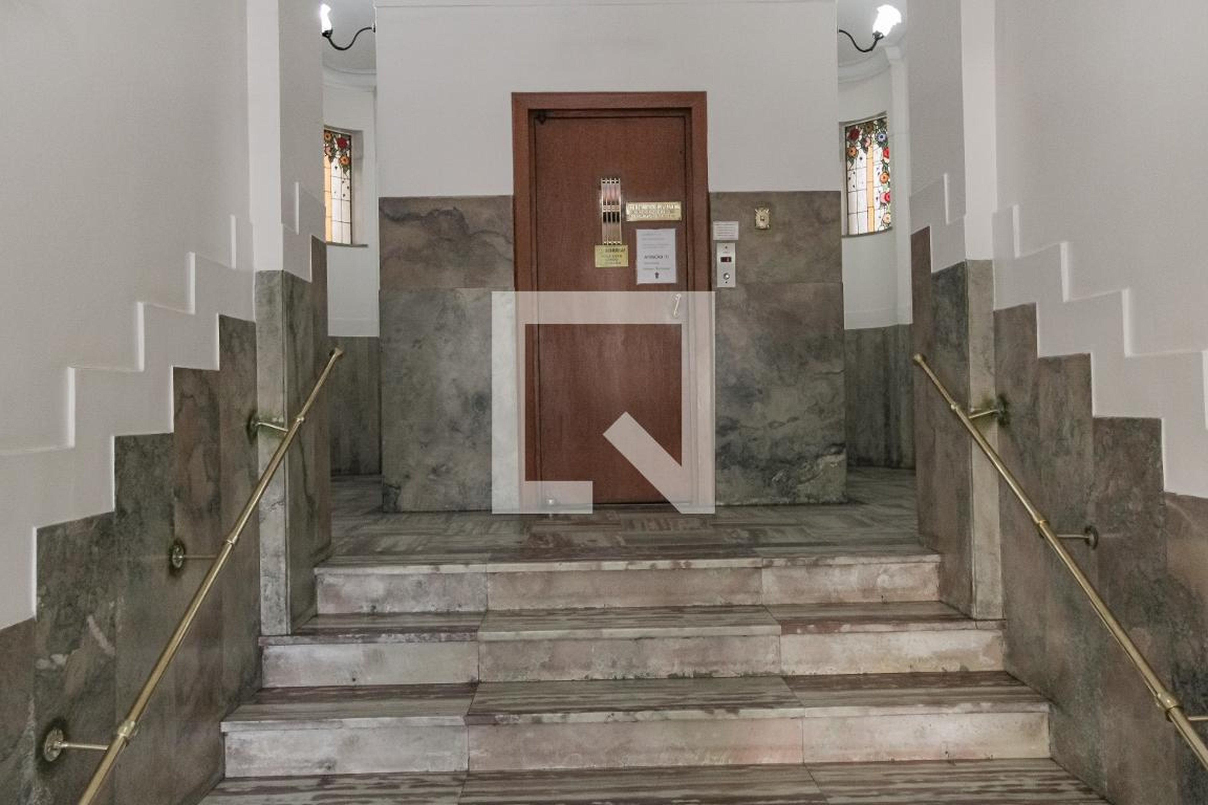 Elevador - Edifício Rio Claro