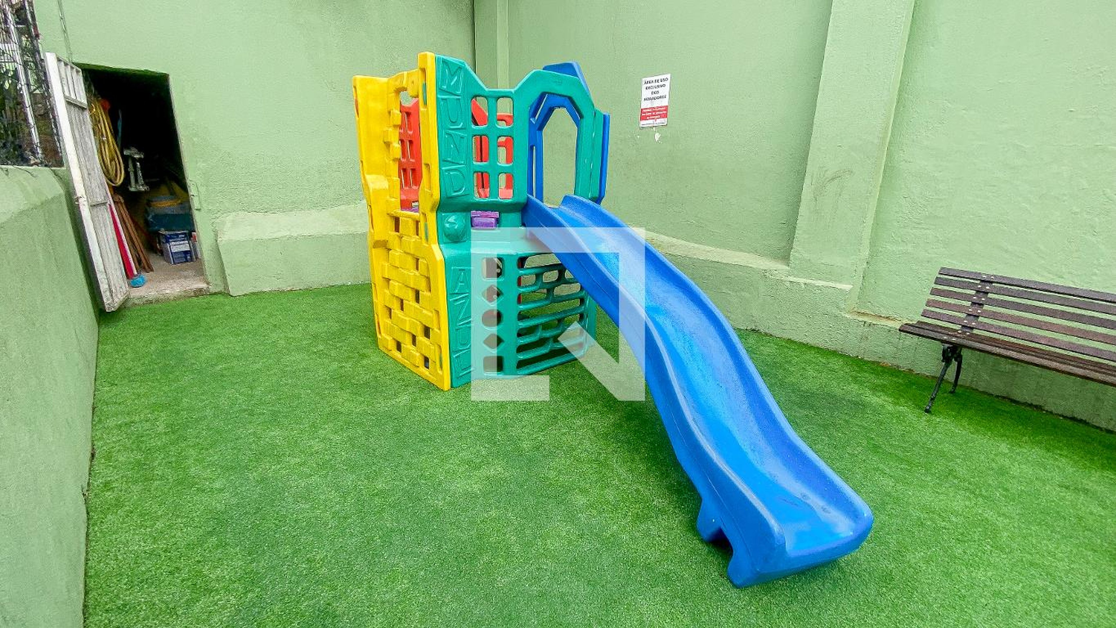 Playground - Residencial Vale do Guarara