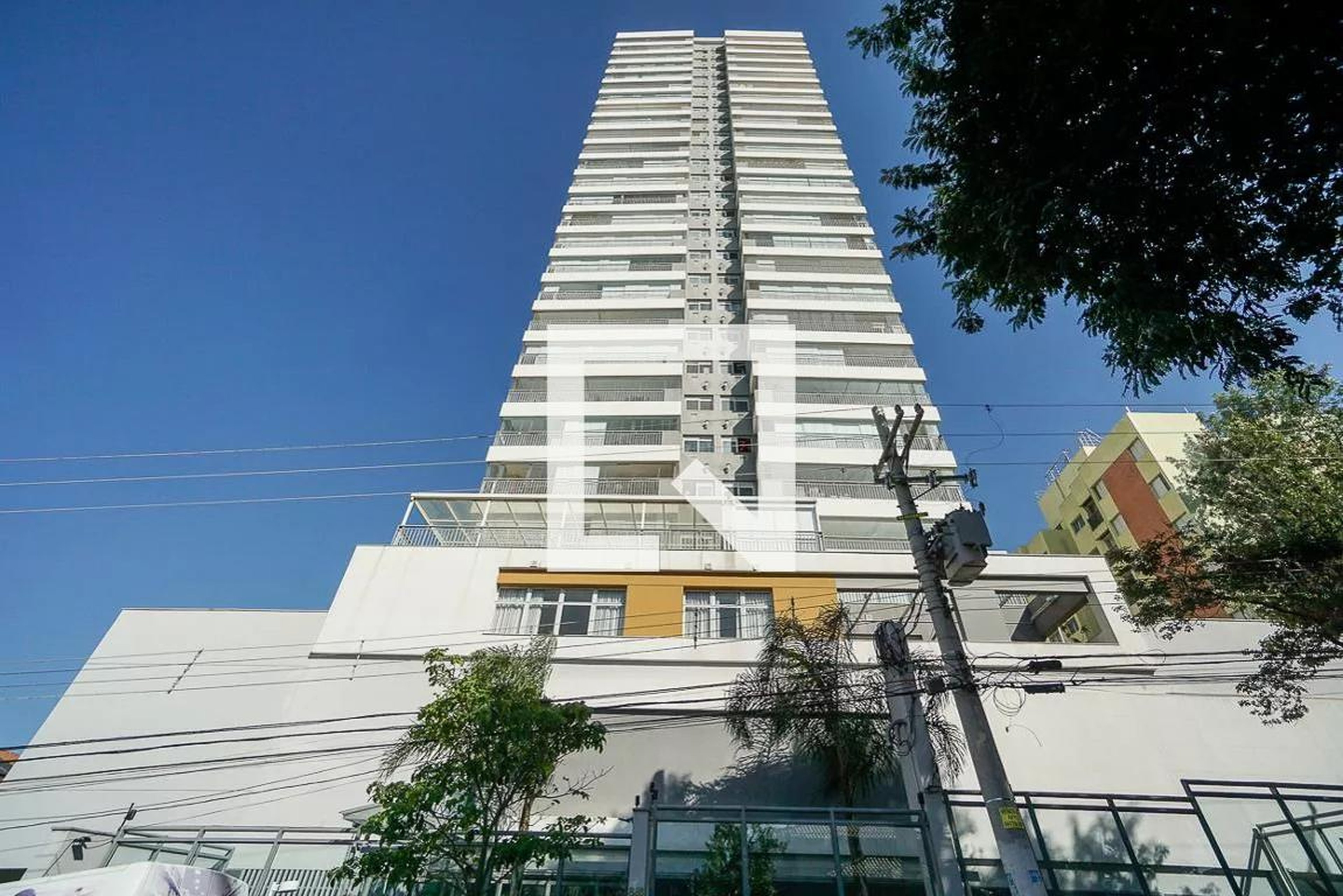 Fachada Condomínio em Rua Doutor Suzano Brandão, 845