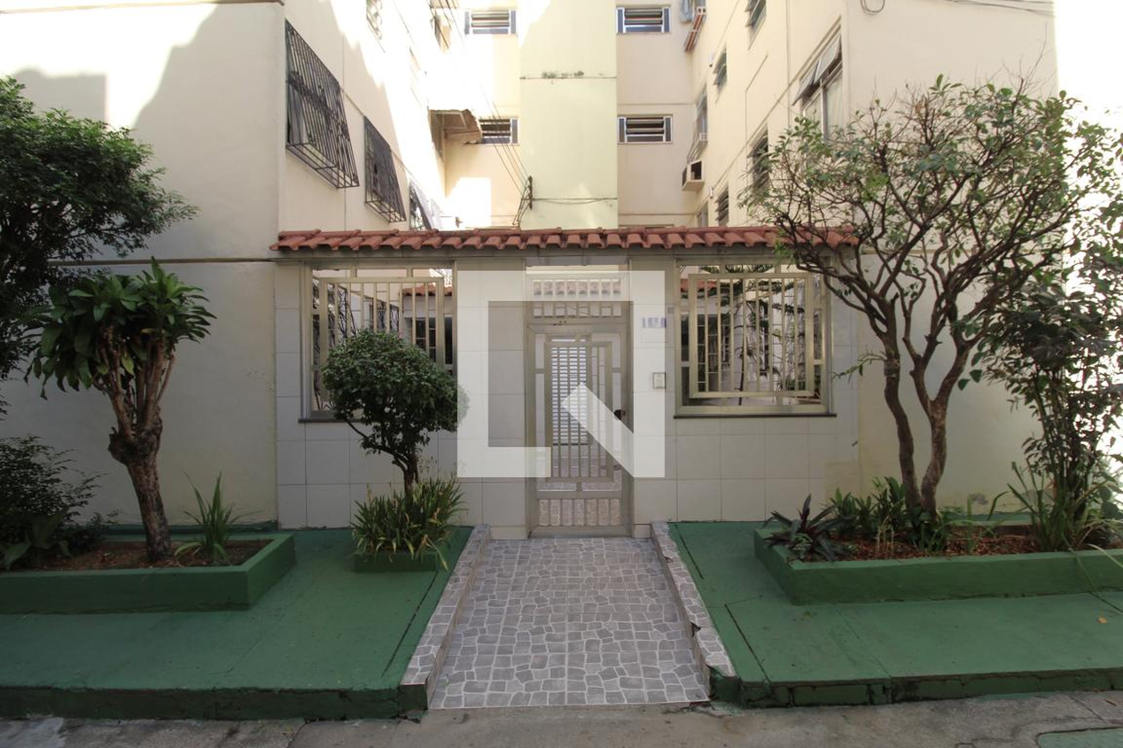 Entrada - Furtado de Mendonca