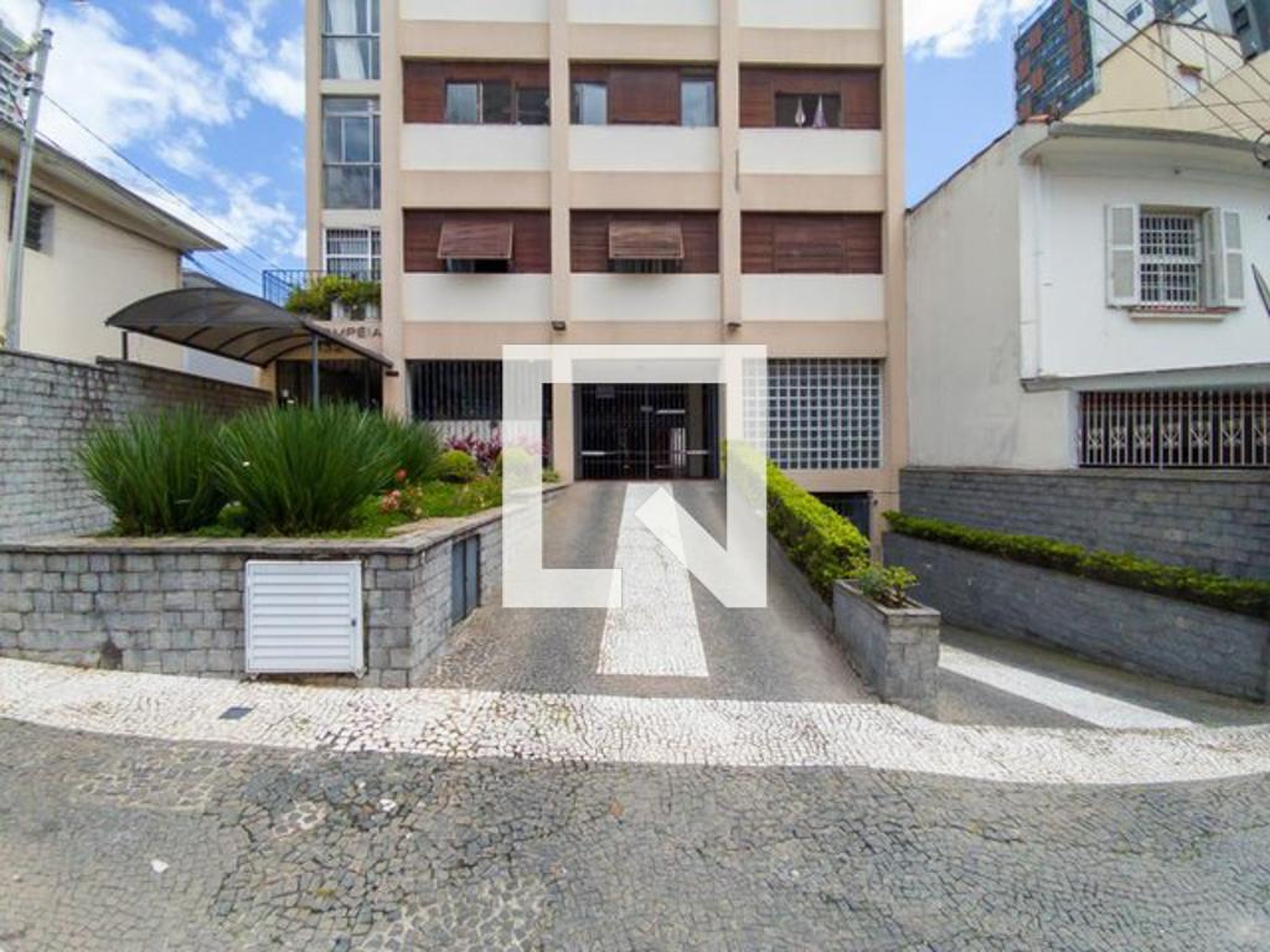 Fachada Edifício Pompéia