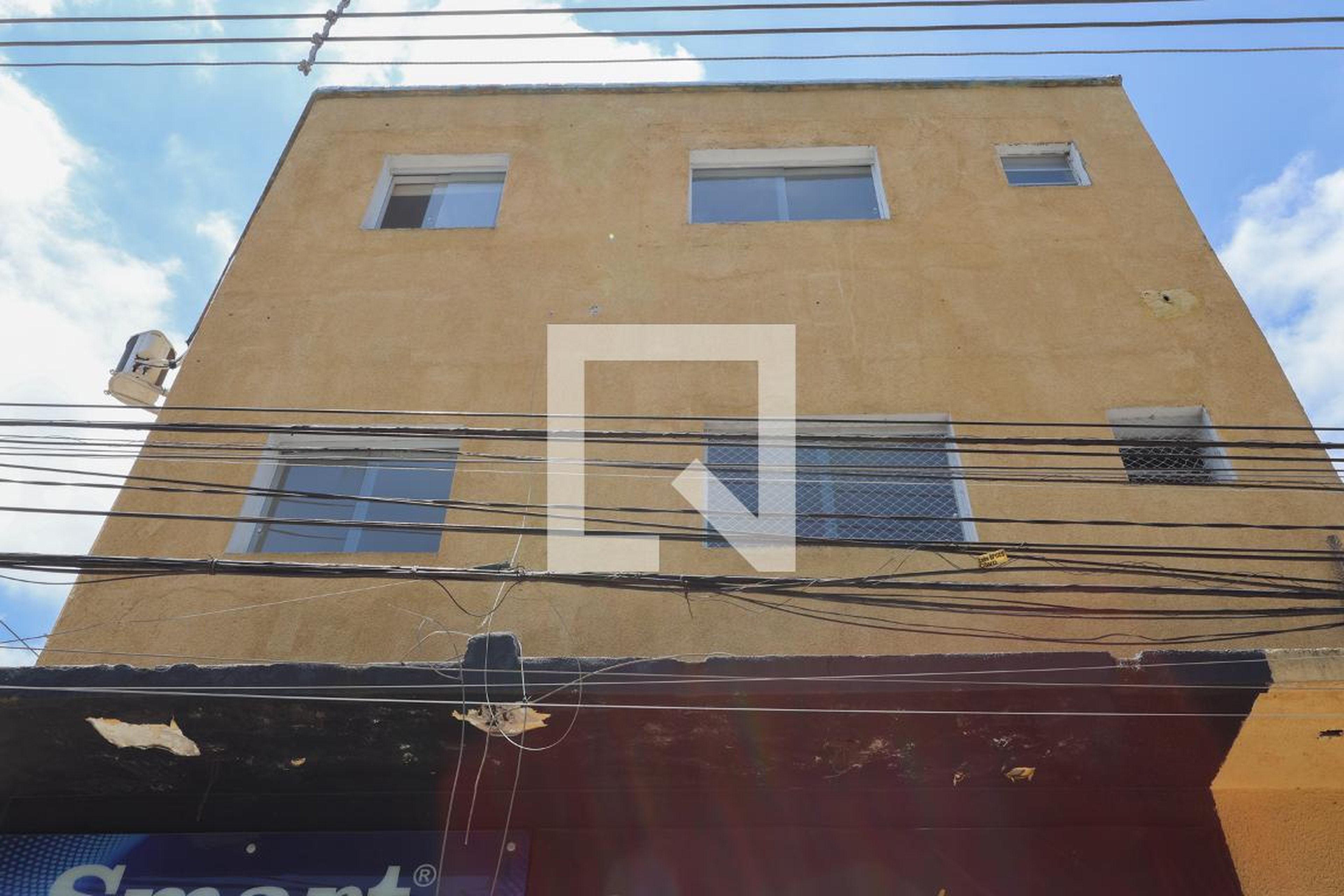 Fachada do prédio Condomínio em Avenida Imirim, 371