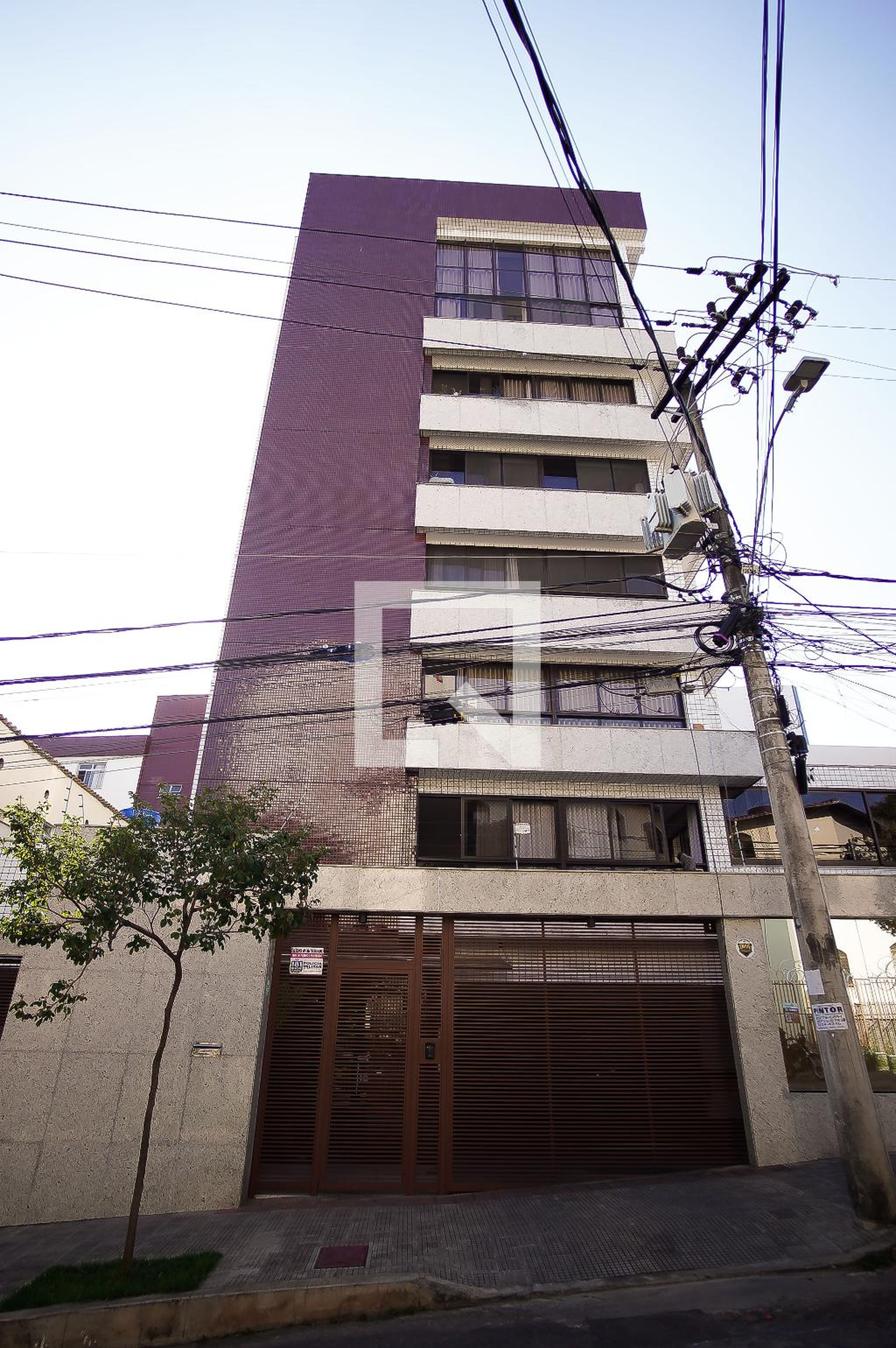 Fachada Condomínio em Rua Intendente Câmara, 411