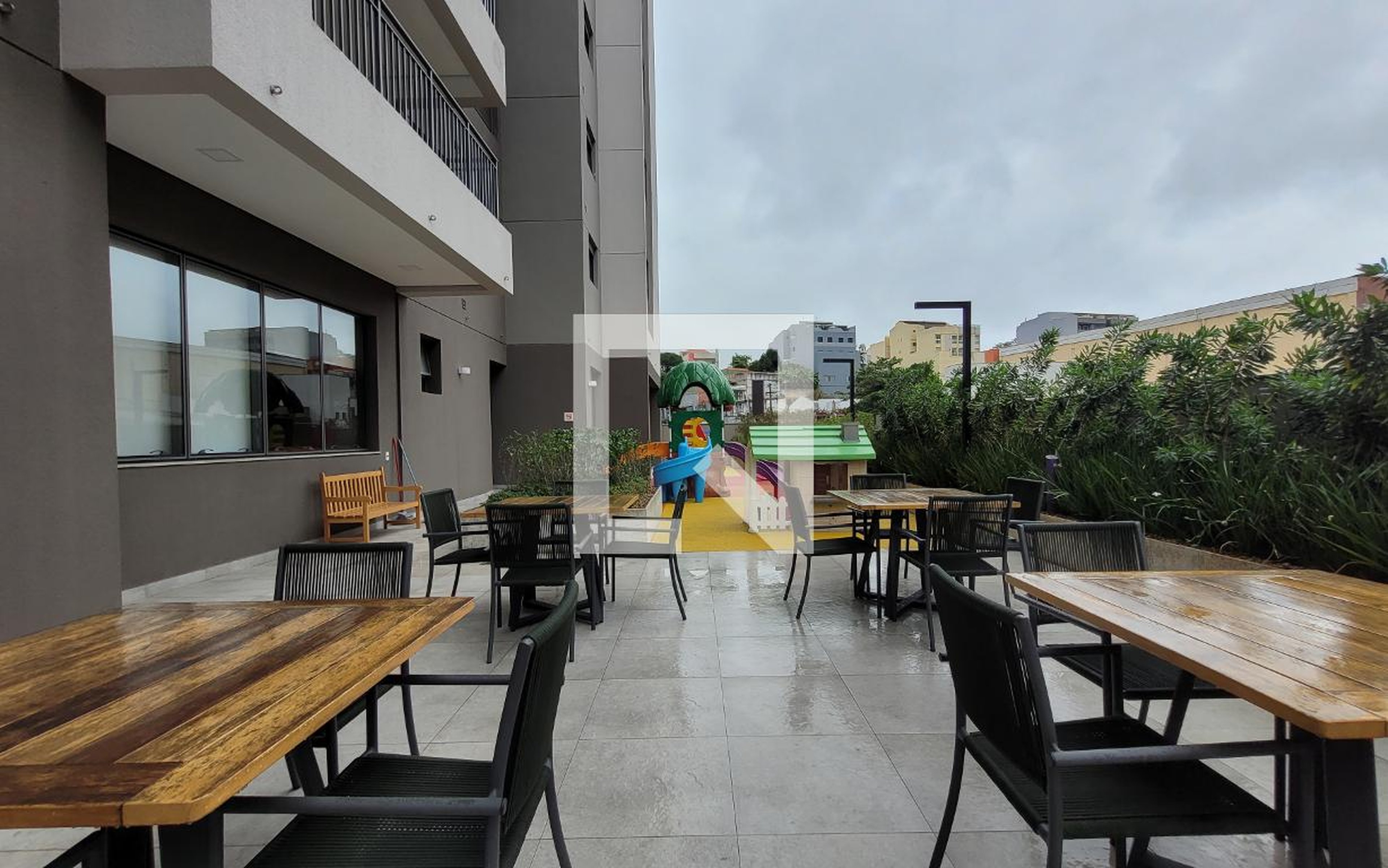 Area externa - The Address