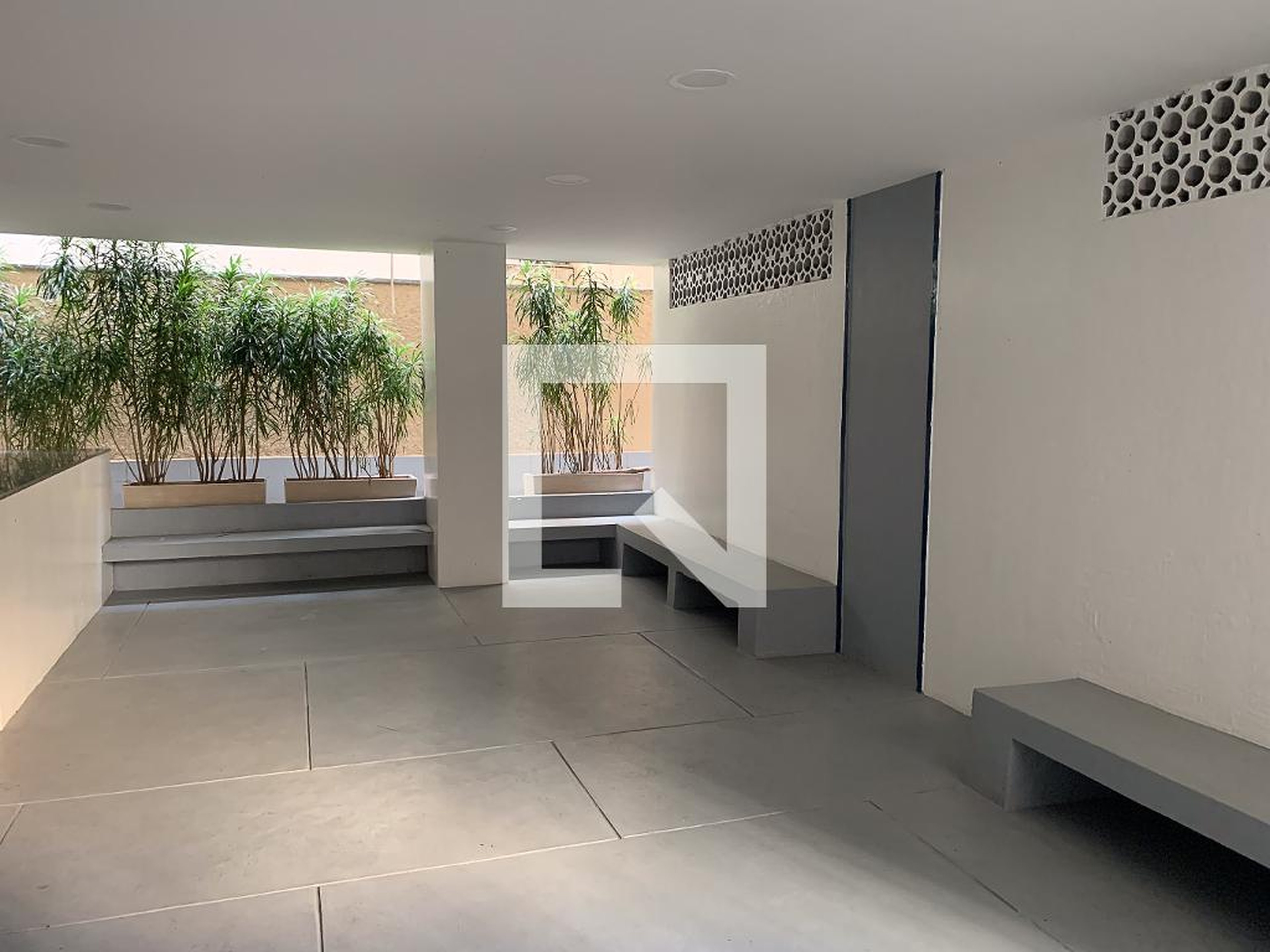 Área comum - Moliére