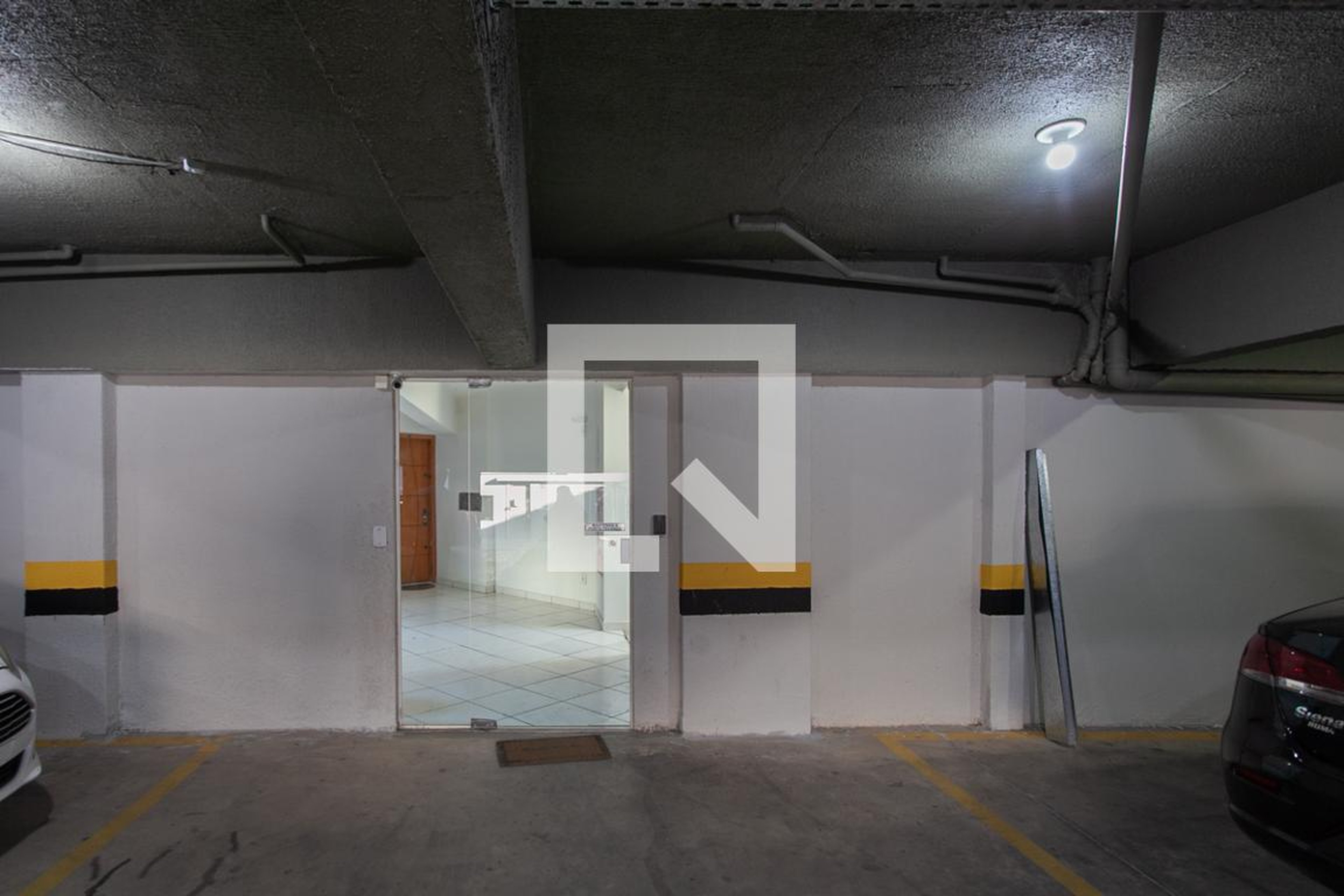 Entrada - Miguel Carmo Melo