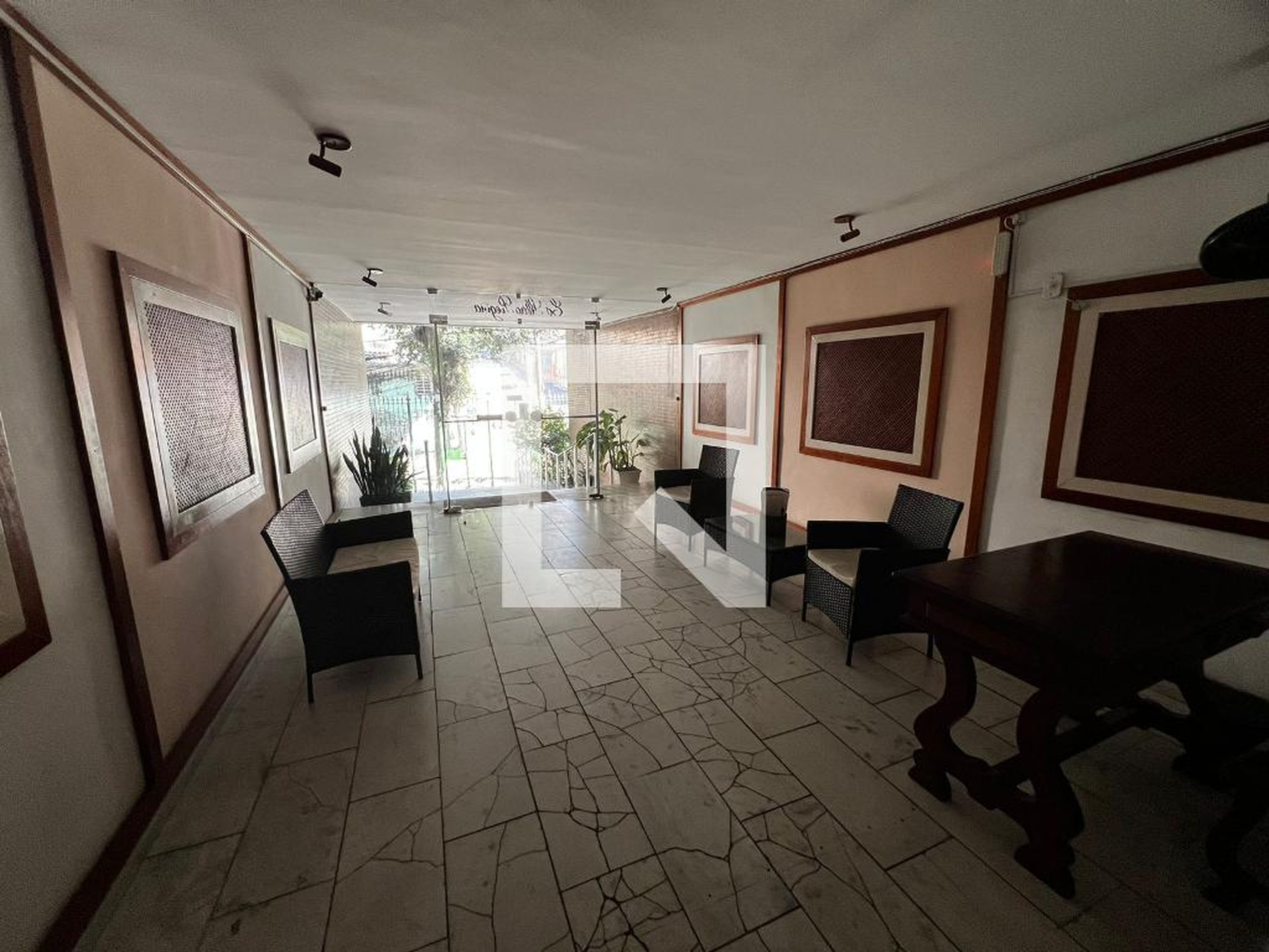 Hall - Edifício Silvia Regina