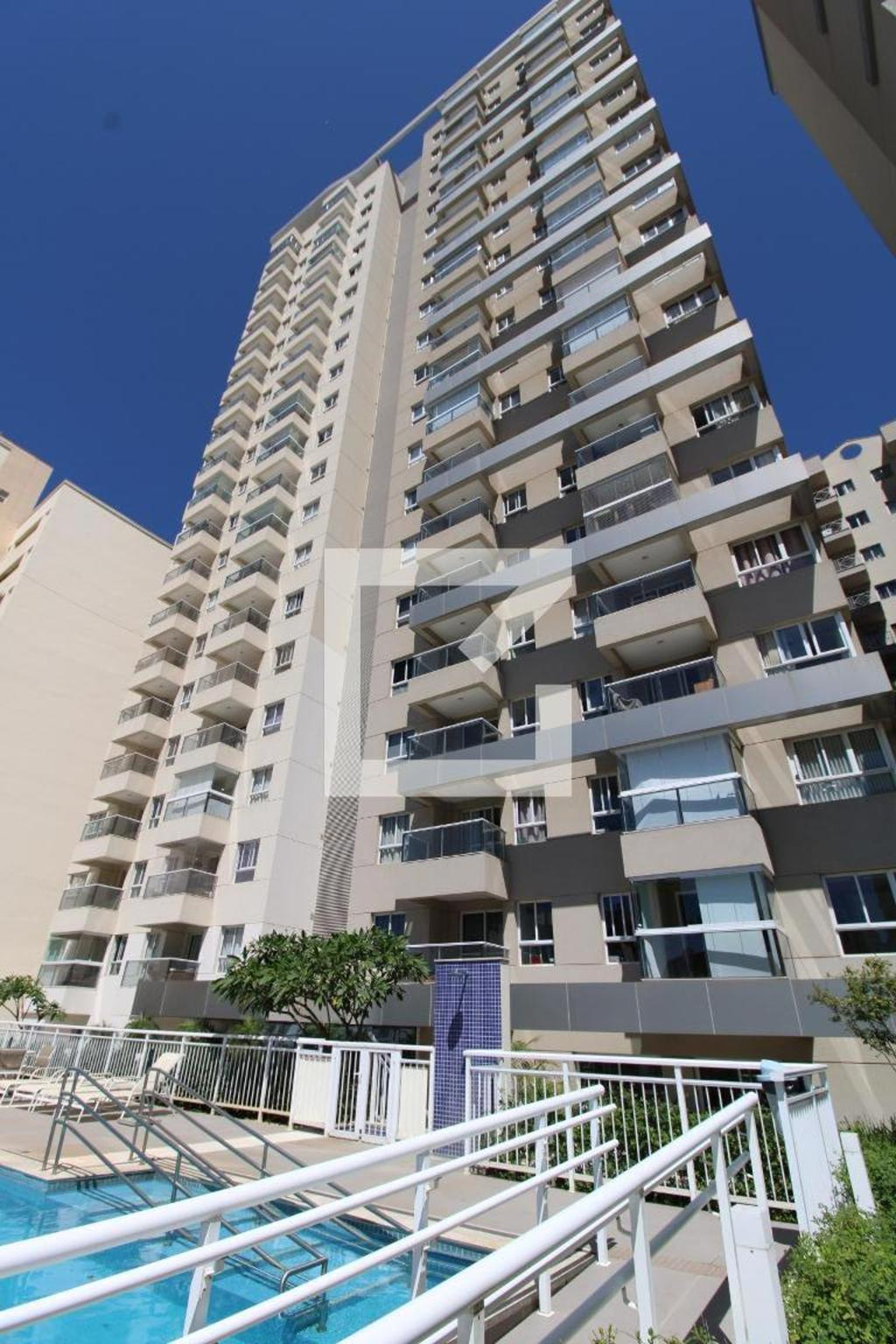 Fachada Condomínio em Rua Uruguaiana, 159