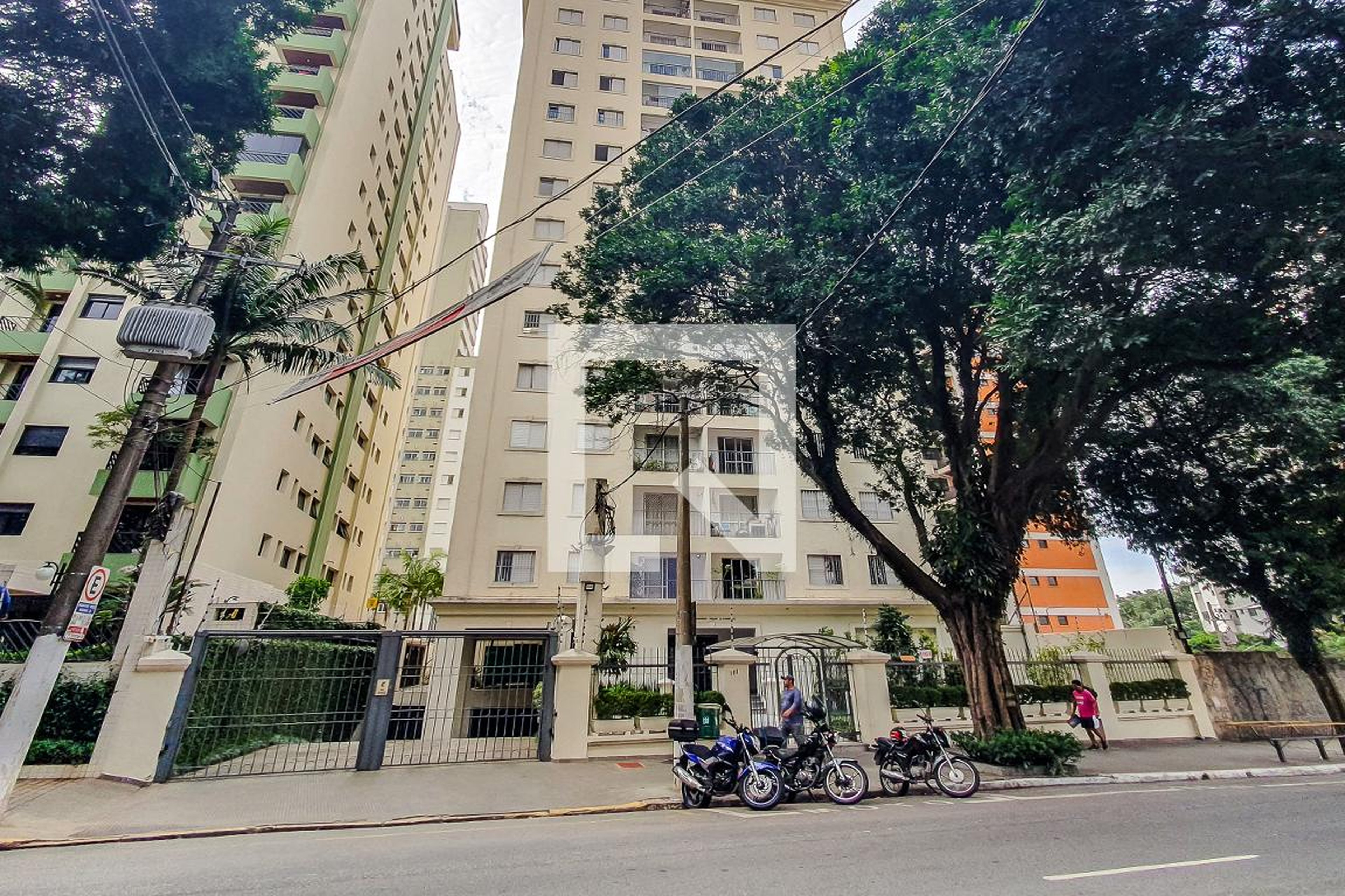 Fachada do Prédio Condomínio Maison Tour D'argent