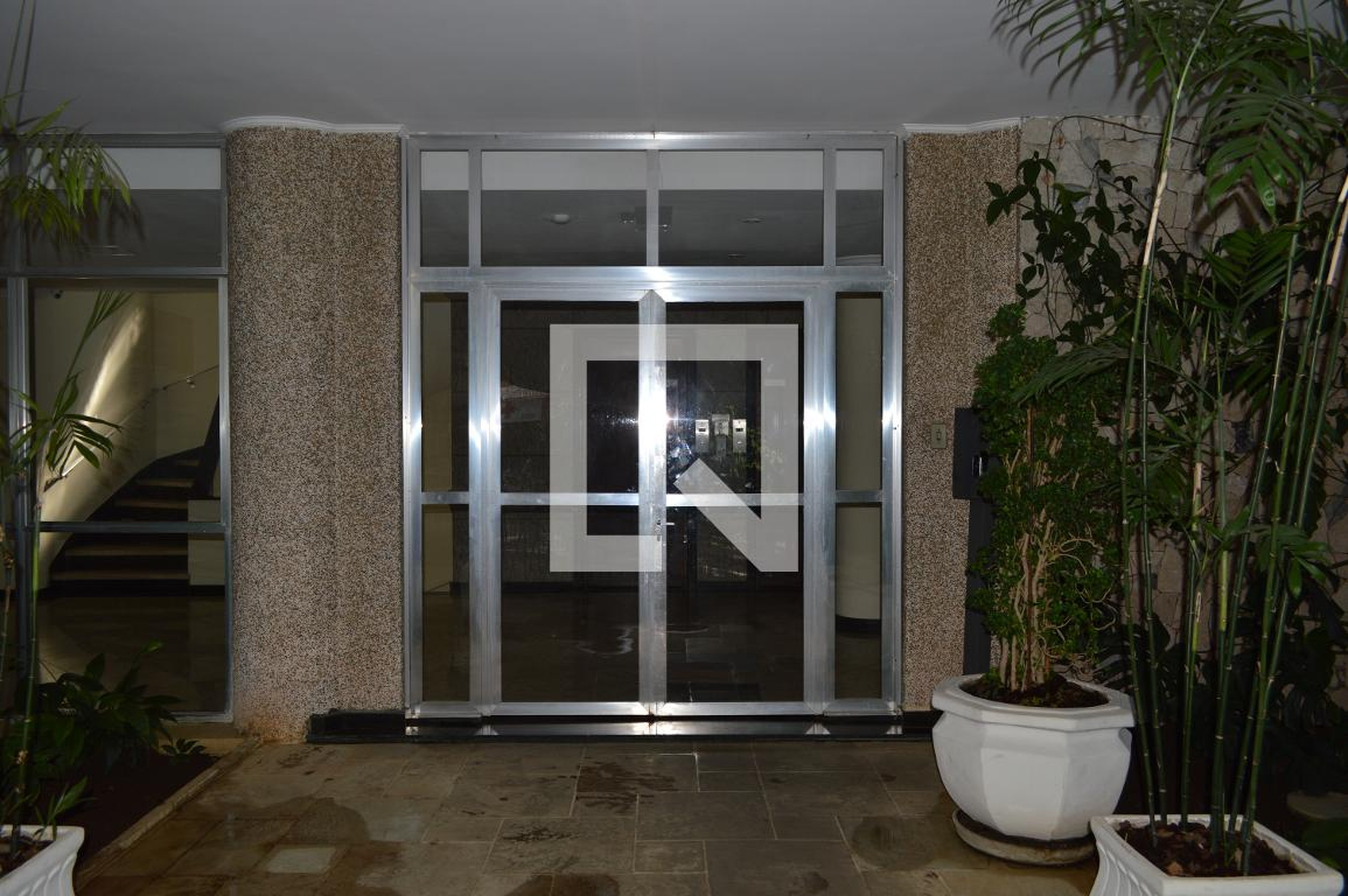 Entrada - Edifício La Wally