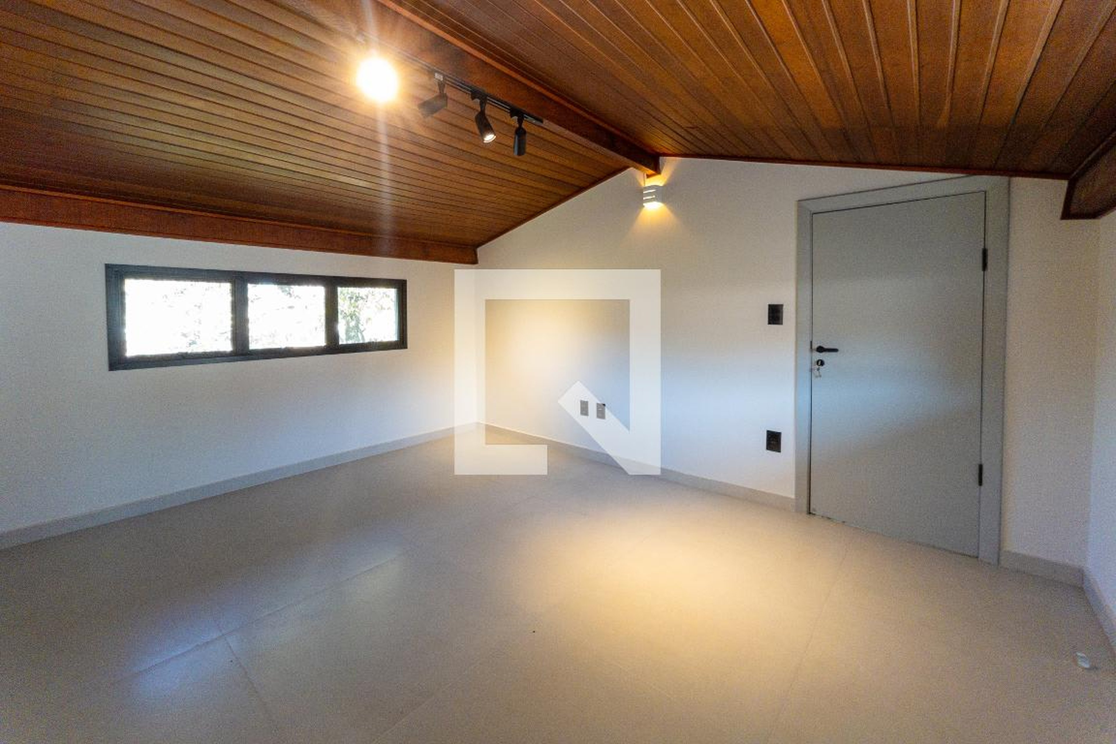 Brinquedoteca Condomínio em Alameda Campinas, 100