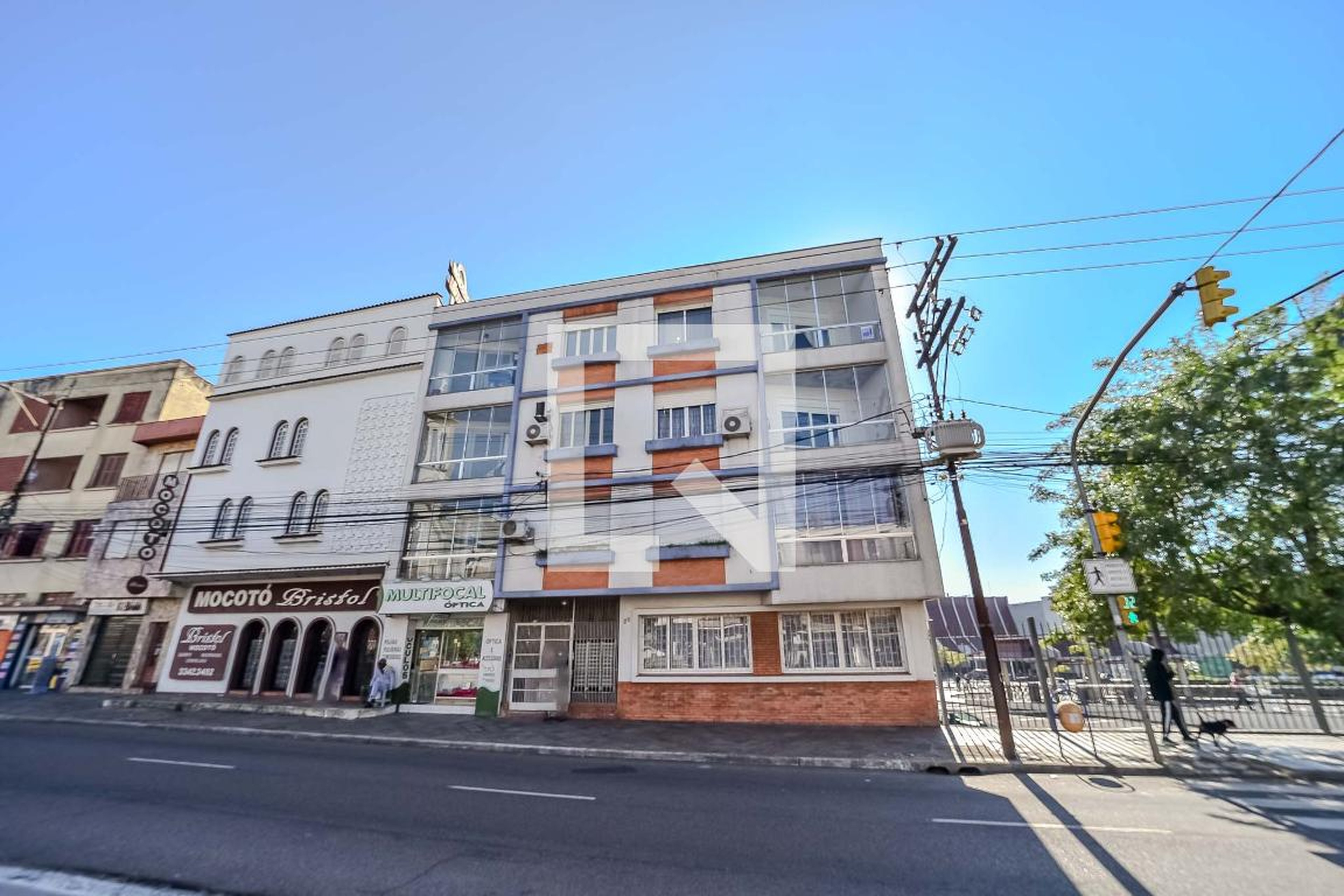 Fachada Edifício Assis Brasil