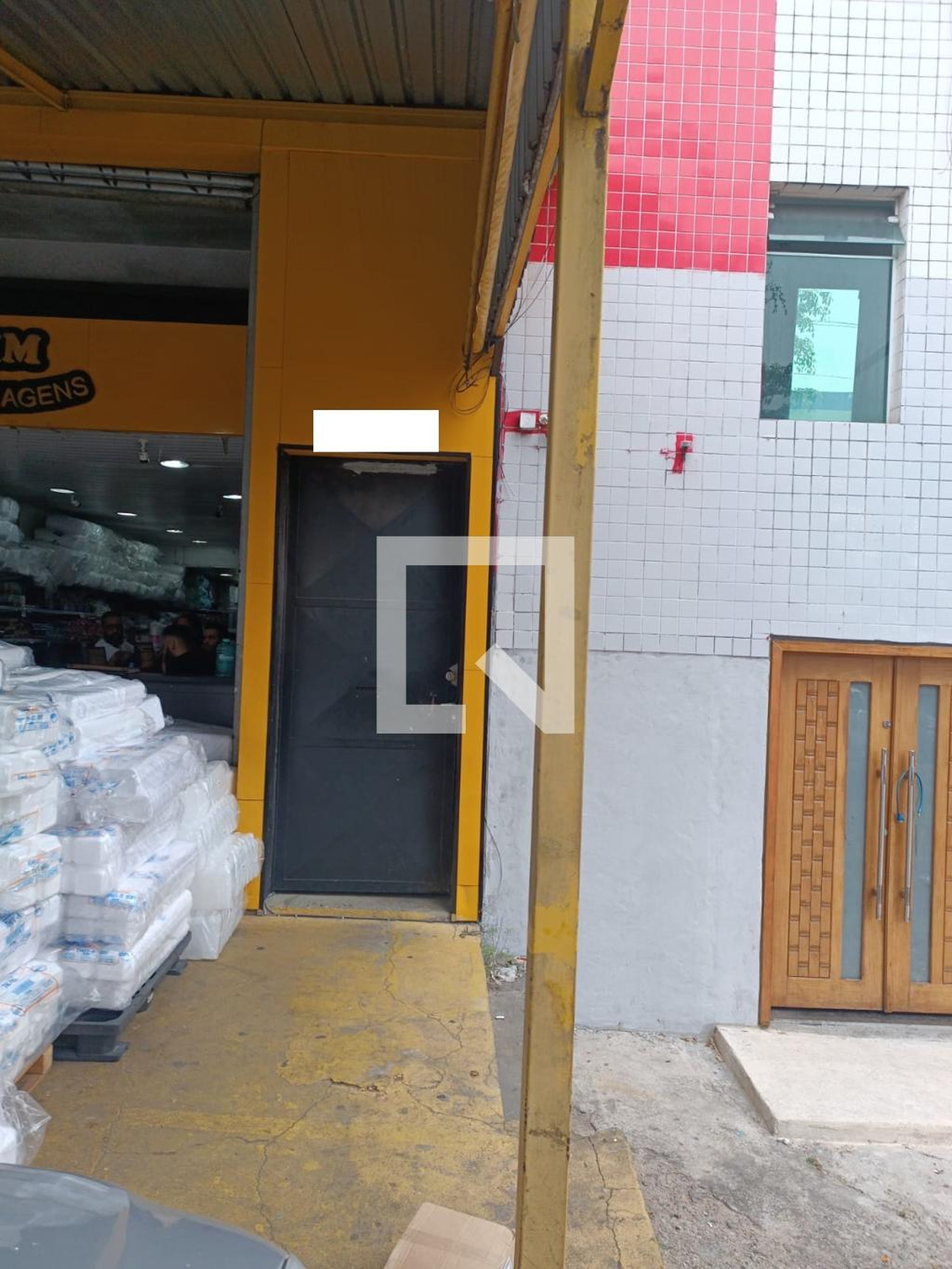 Fachada Condomínio em Avenida da Barreira Grande, 3340