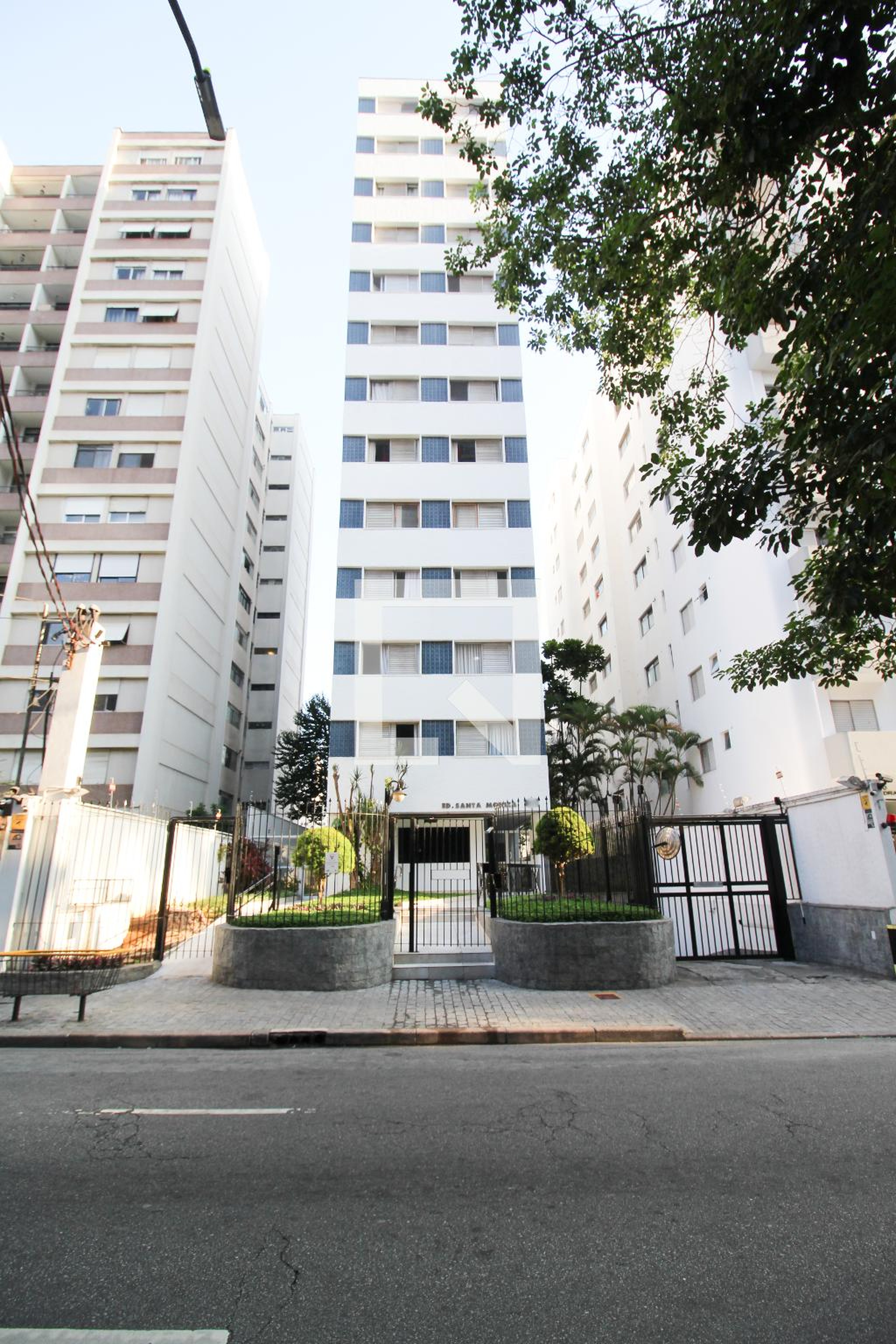 Fachada Condomínio Santa Mônica