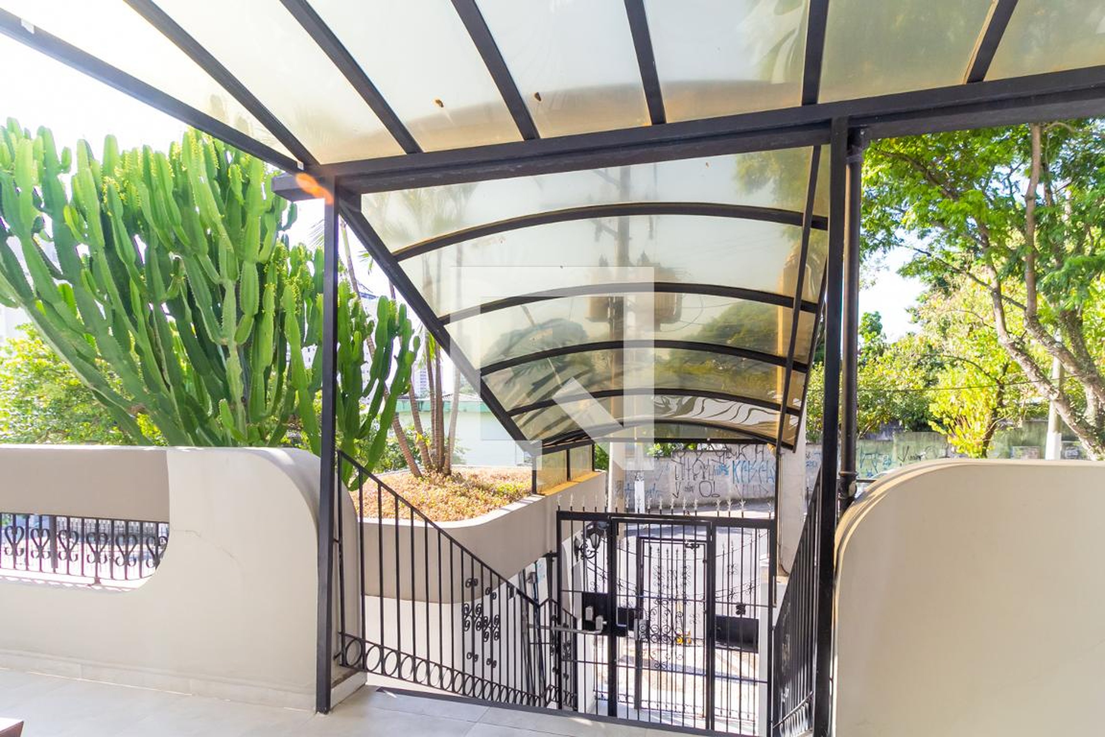 Entrada - Edifício Márcia